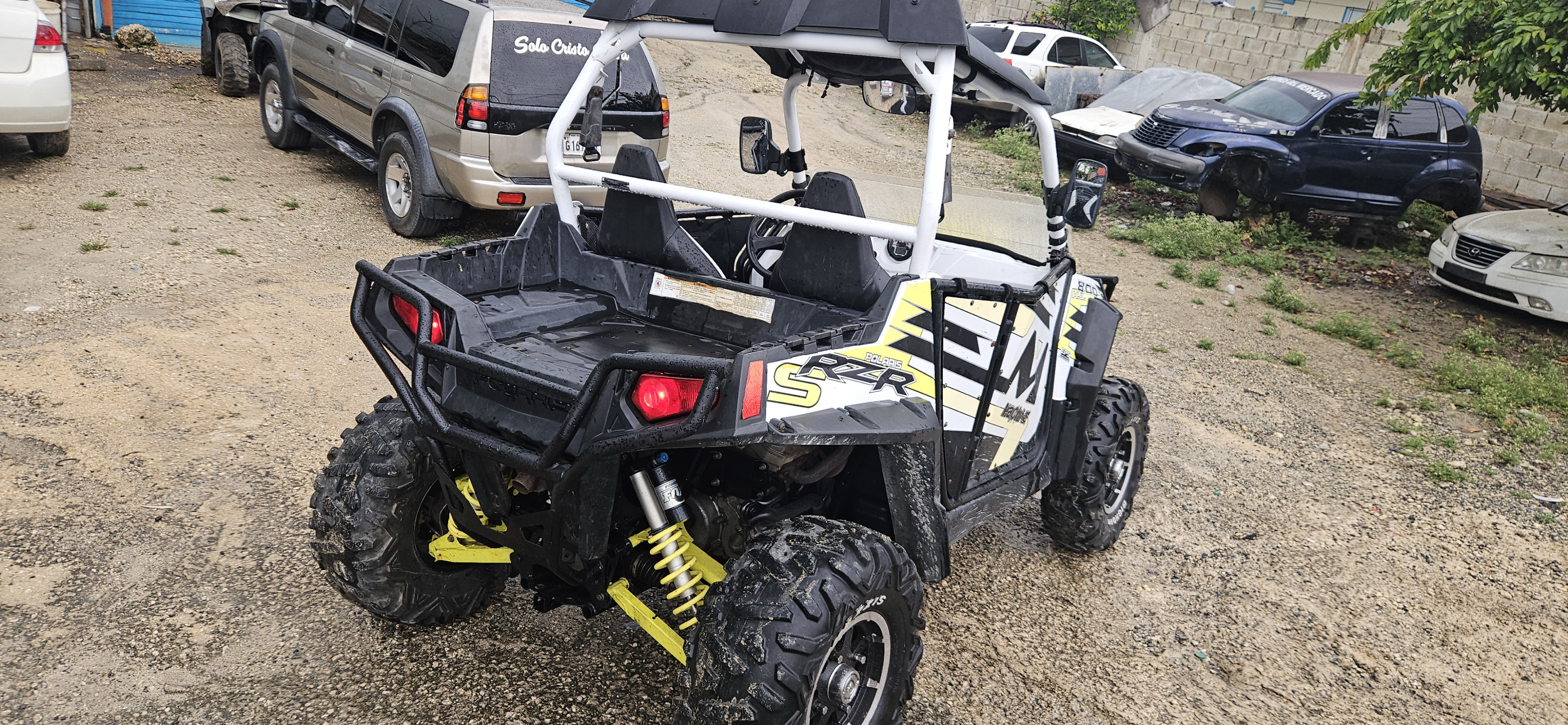 vehiculos recreativos - polaris RZR 800 2014 
4×4  3