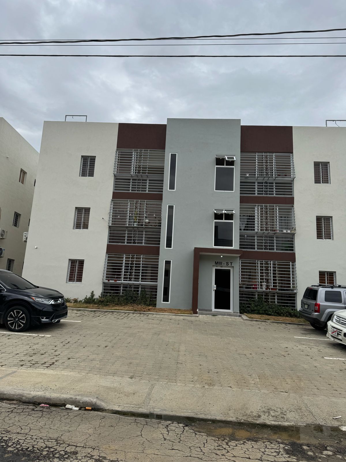 apartamentos - APARTAMENTO EN VENTA EN LA BARRANQUITA, SANTIAGO.