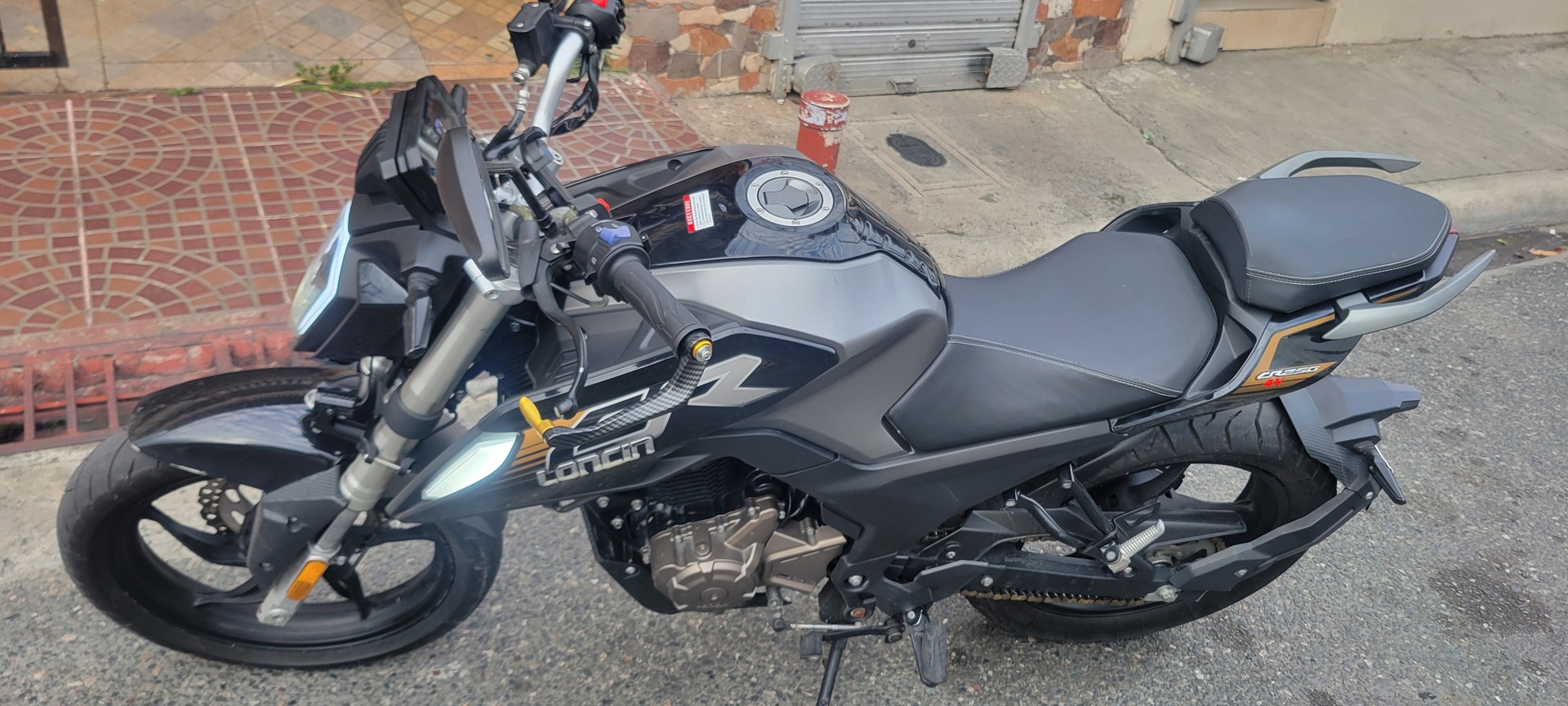 motores y pasolas - Motocicleta loncin cr250 2024 4 valvulas. 4