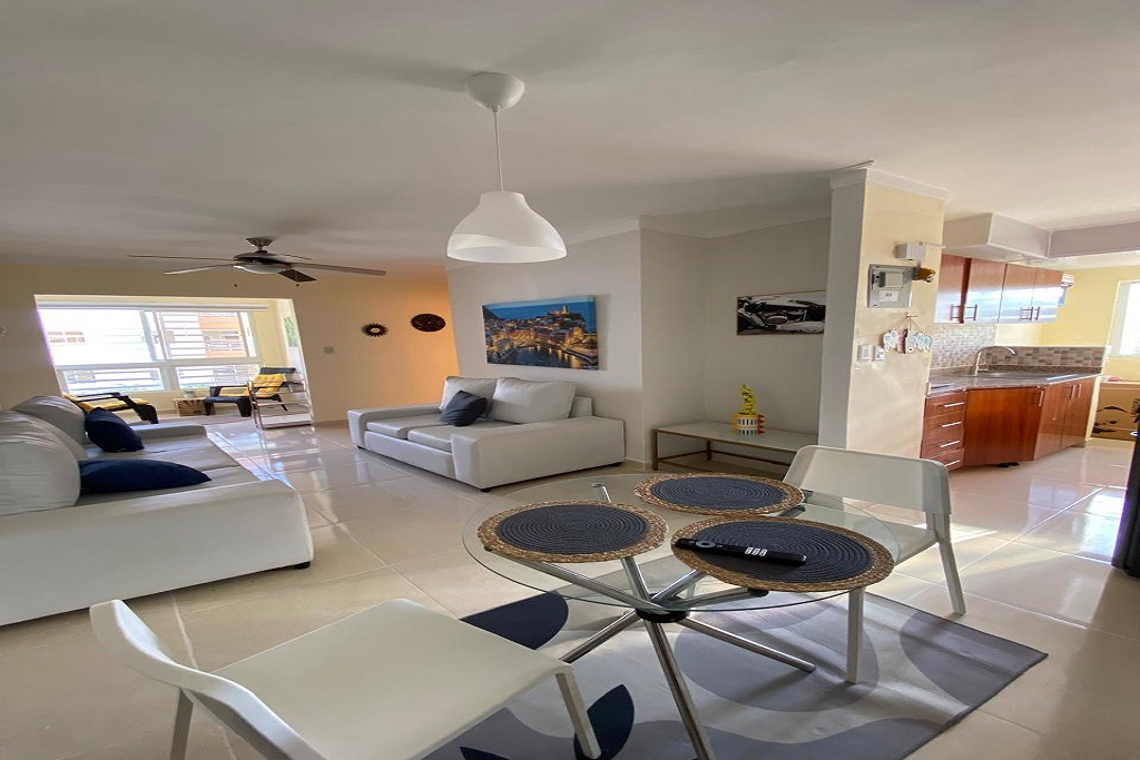 apartamentos - Vendo apartamento de 3 hab, sdo piso, amueblado 7