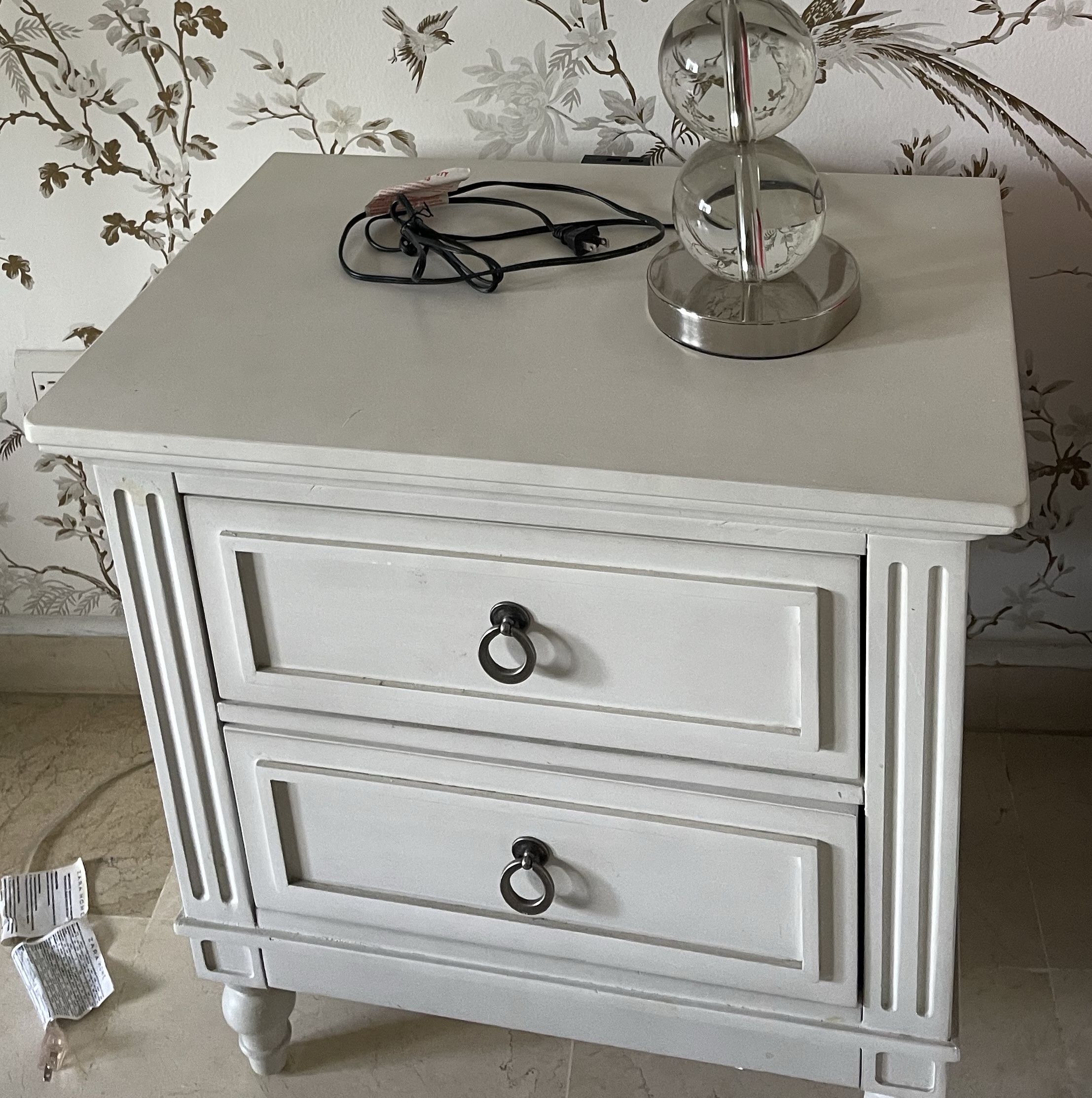 muebles y colchones - Dos mesitas de noche ideal para habitación de niña 