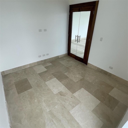 apartamentos - Venta de apartamento en el ensanche paraíso D.Ñ. Con 208 mts y piscina 1