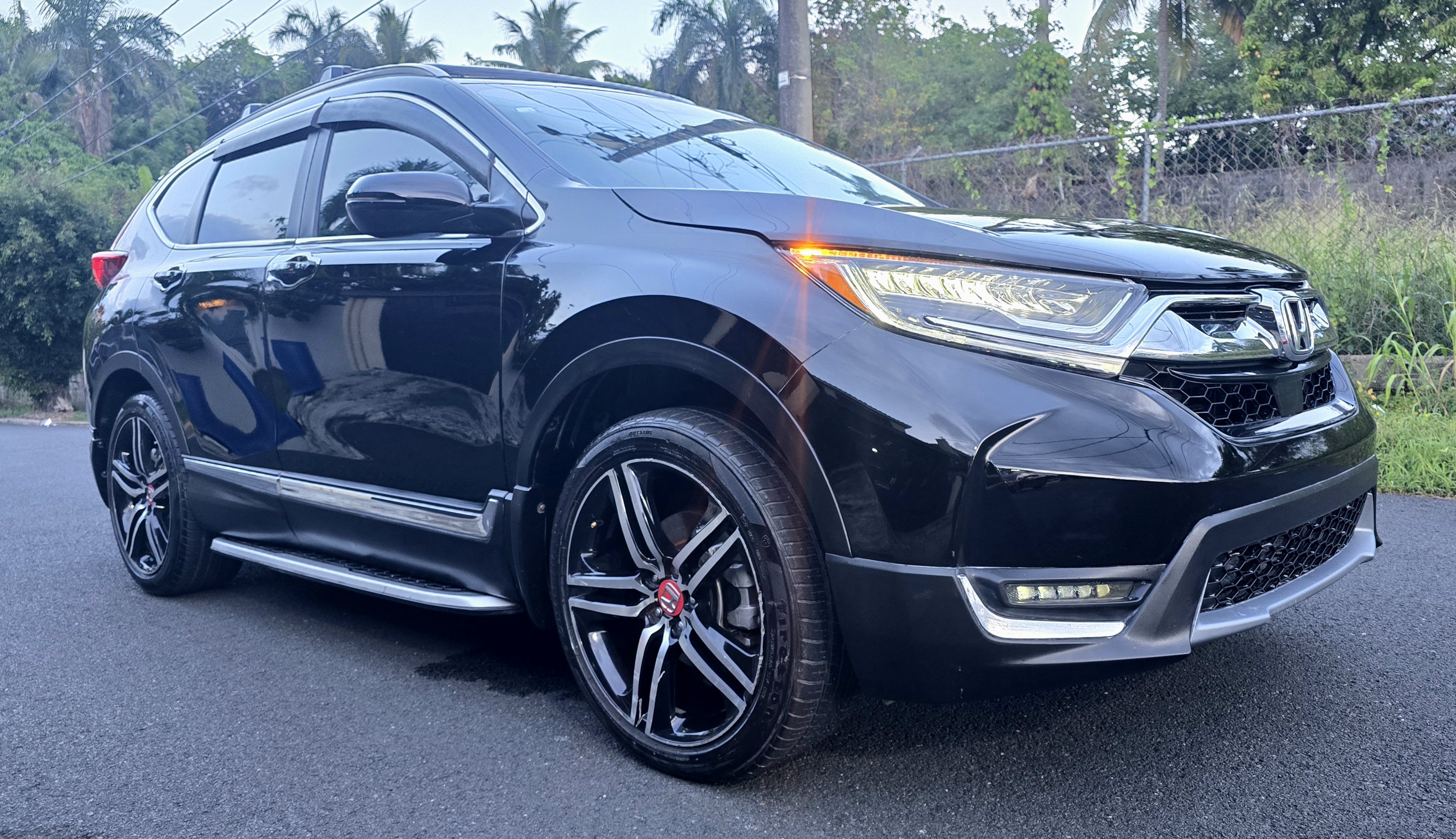 jeepetas y camionetas - CRV TOURING 2017 1