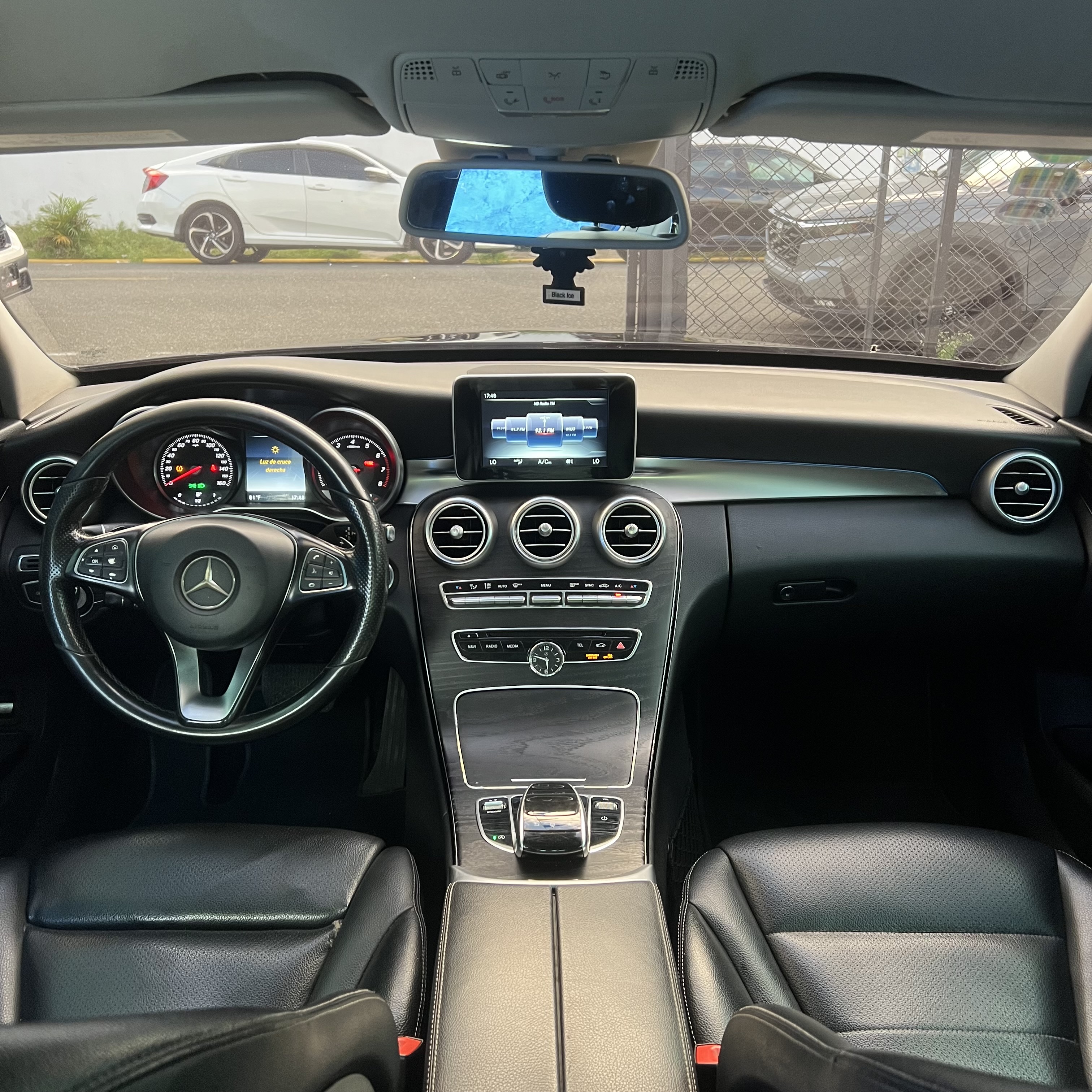 carros - MERCEDES BENZ C300 2016 CLEAN CARFAX OFERTAA 4