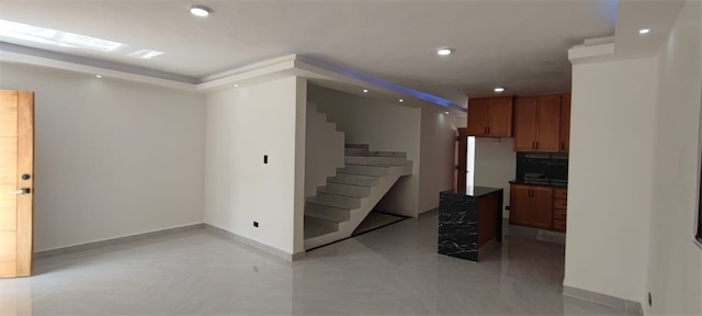 casas - Venta de casa de lujo en la autopista de san Isidro prado oriental Santo Domingo 1