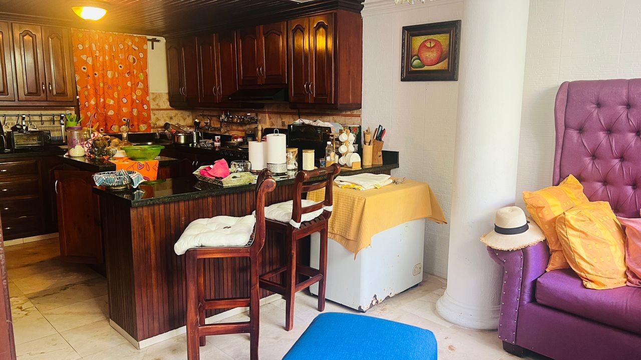 casas - Casa en venta en Alma Rosa l 1