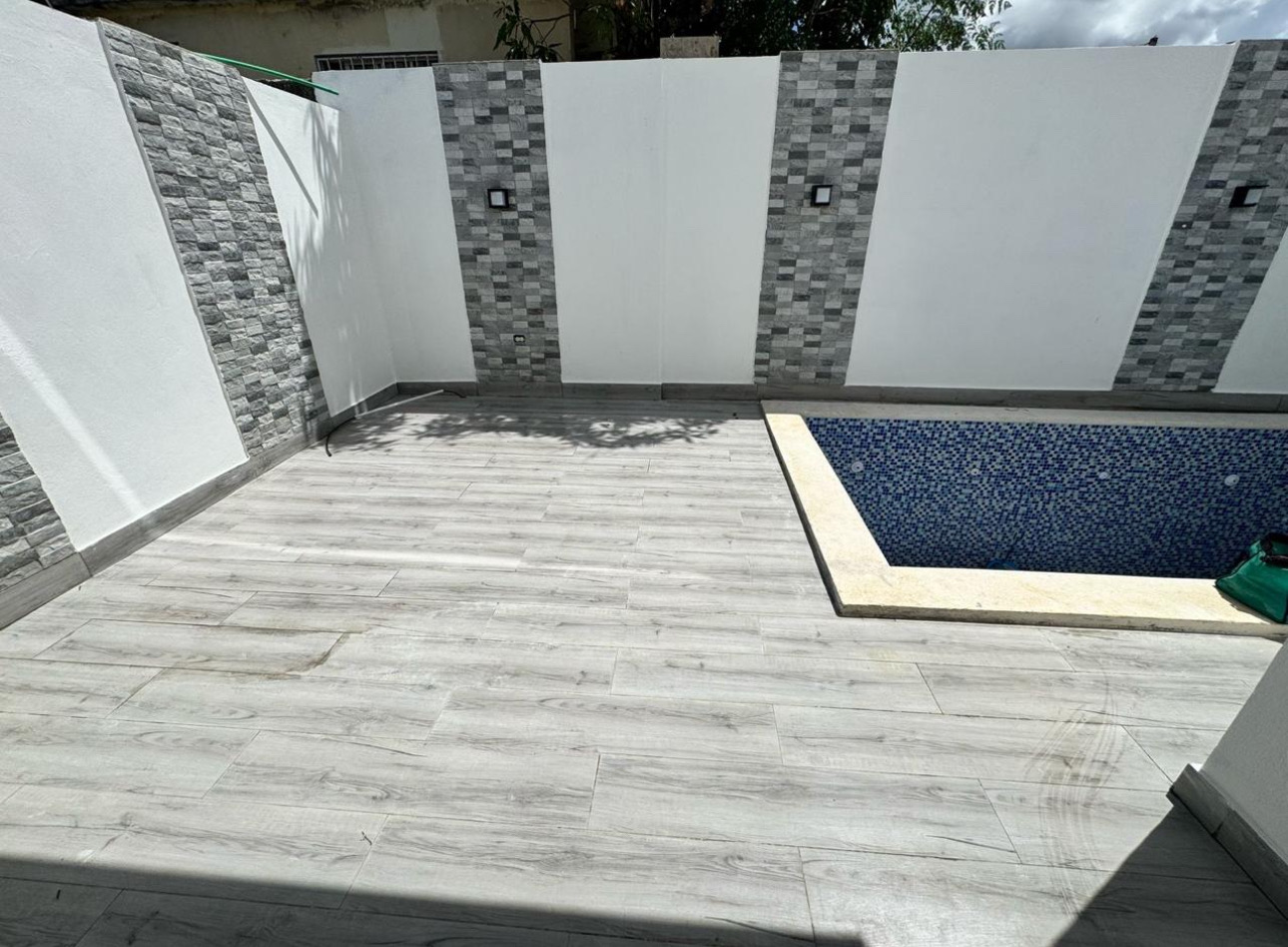 casas - venta de casa de lujo con piscina en la autopista de san isidro Santo Domingo  3