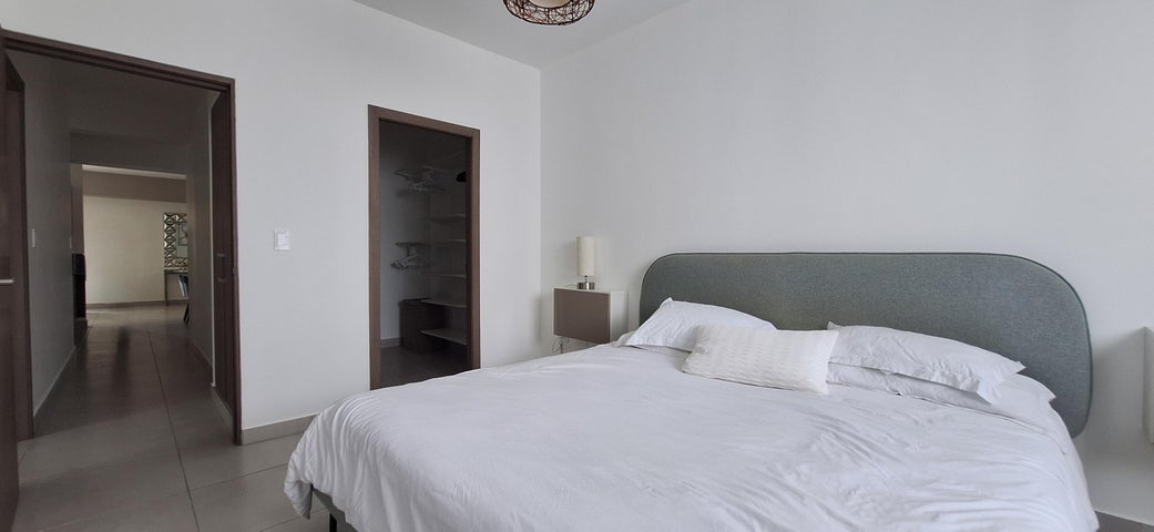 apartamentos - Apartamento en Alquiler en Naco 5