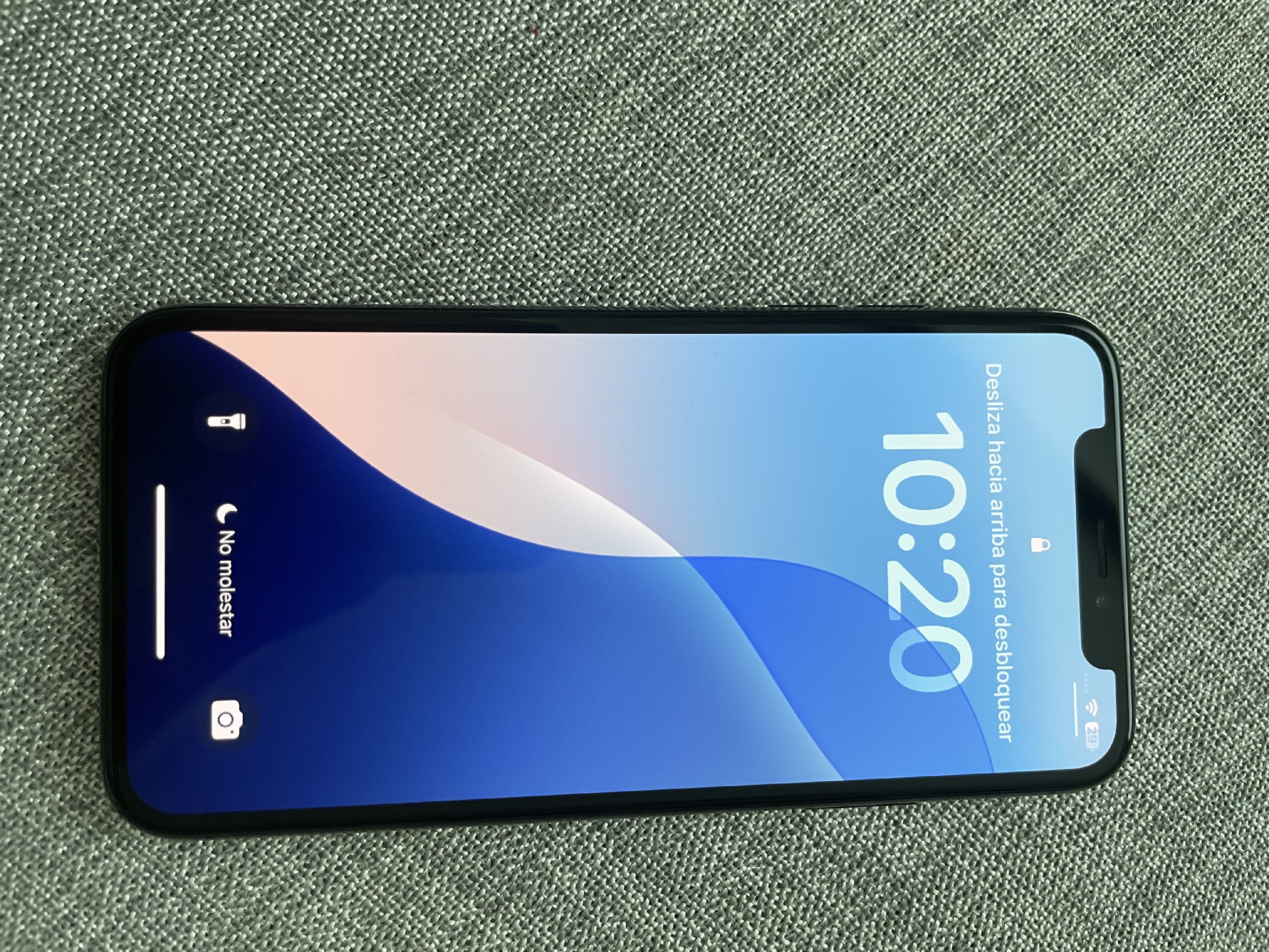 celulares y tabletas - iPhone XS 64 GB – Buen estado, sin reparaciones – RD$10,000 negociable 0