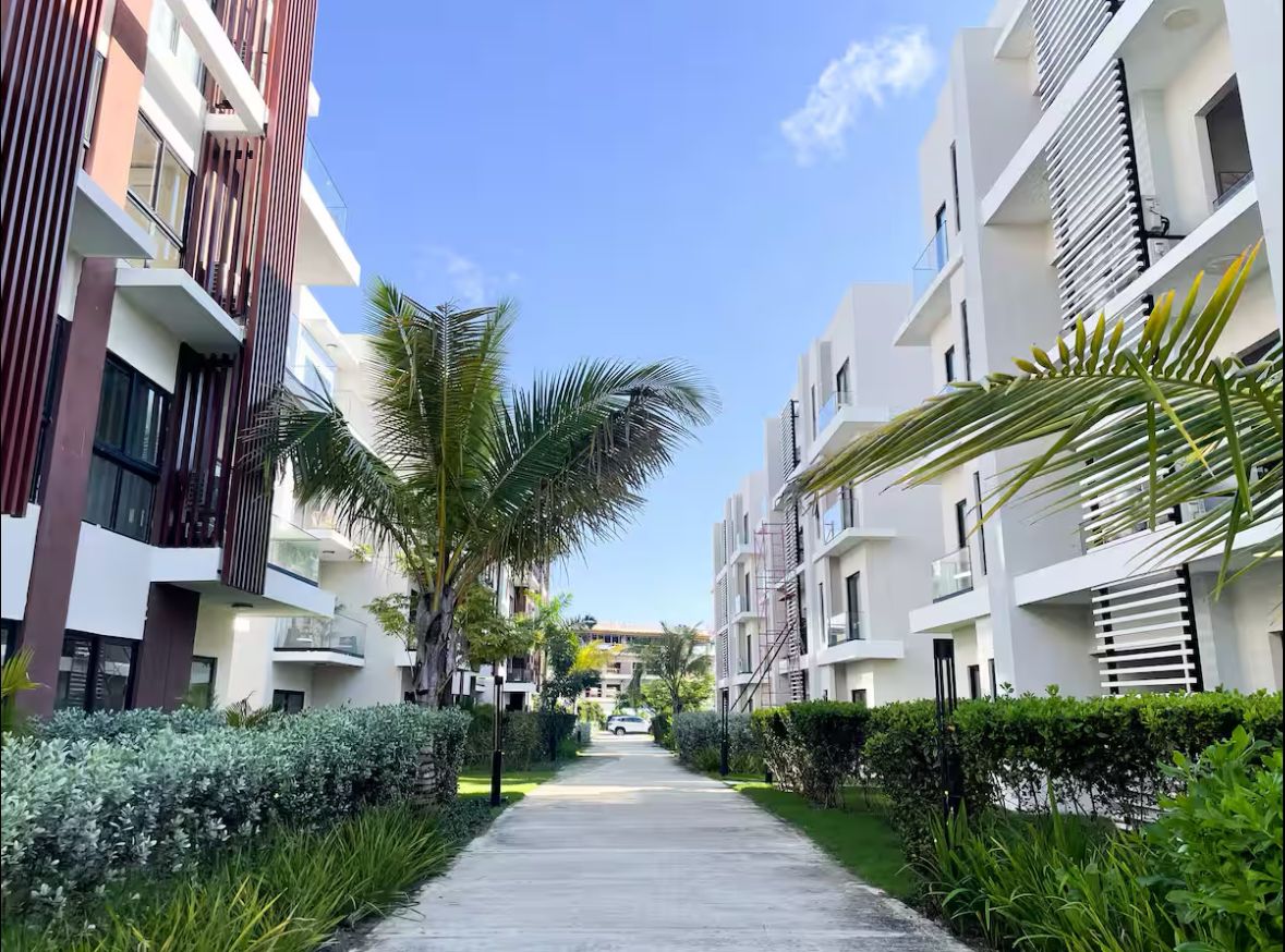 apartamentos - SE ALQUILA APARTAMENTO AMUEBLADO UBICADO EN VISTA CANA 9