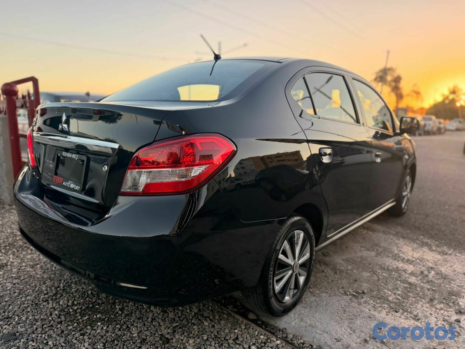 carros - Mitsubishi Mirage G4 2020  2