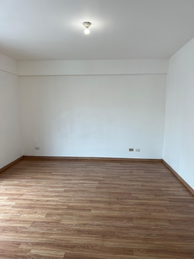 apartamentos - Apartamento en venta en Evaristo Morales, cómodo y practico de 2 habitaciones 8