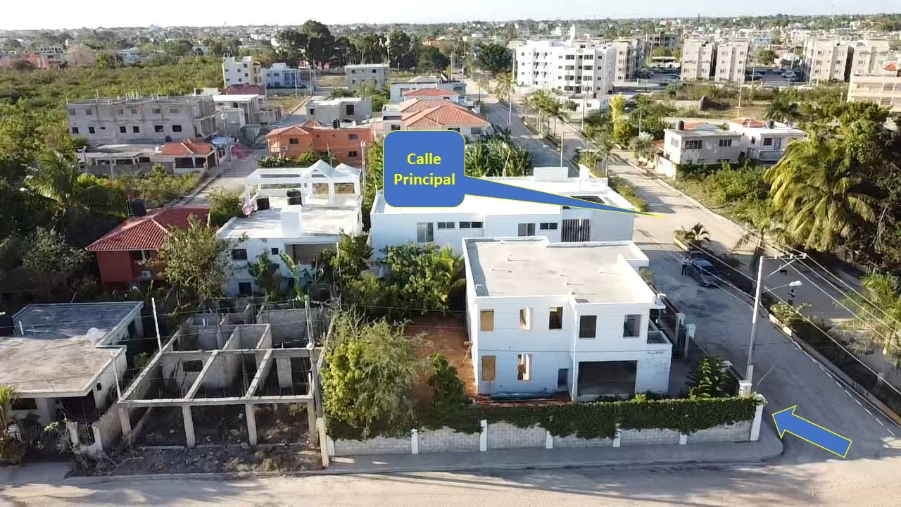 casas - De Venta Casa Espaciosa y con ubicación privilegiada 
Residencial Petrópolis   3
