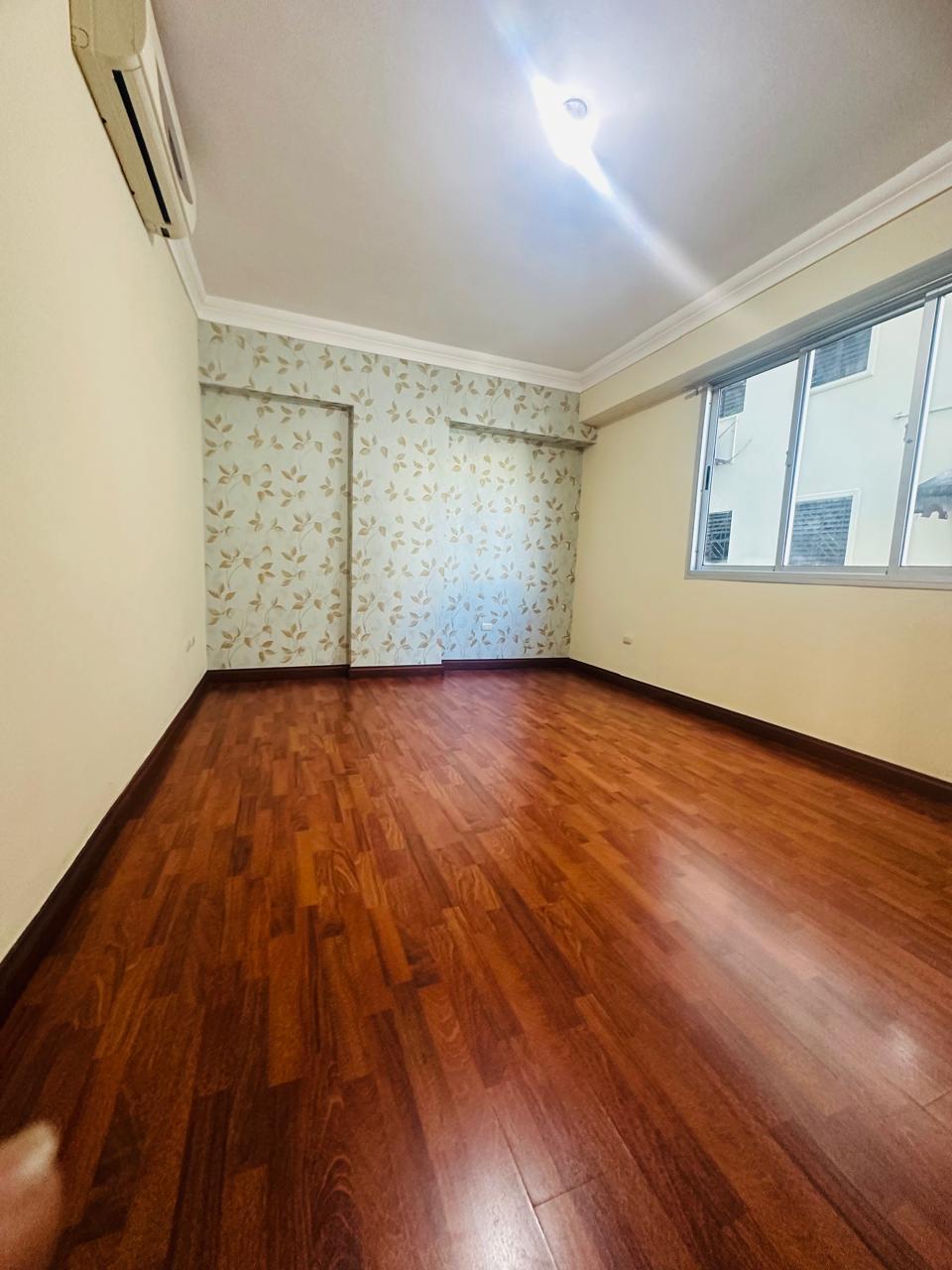 apartamentos - Se Renta Apart. de 3 Habitaciones en Naco 3