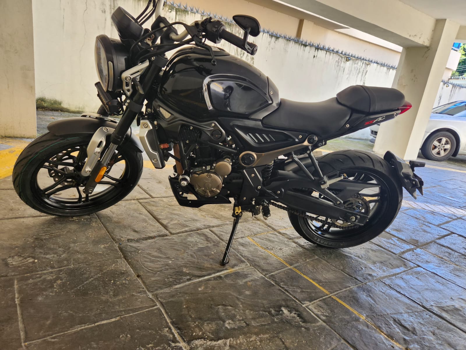 motores y pasolas - Voge AC6 300cc, GPS y traspaso  gratuito 4