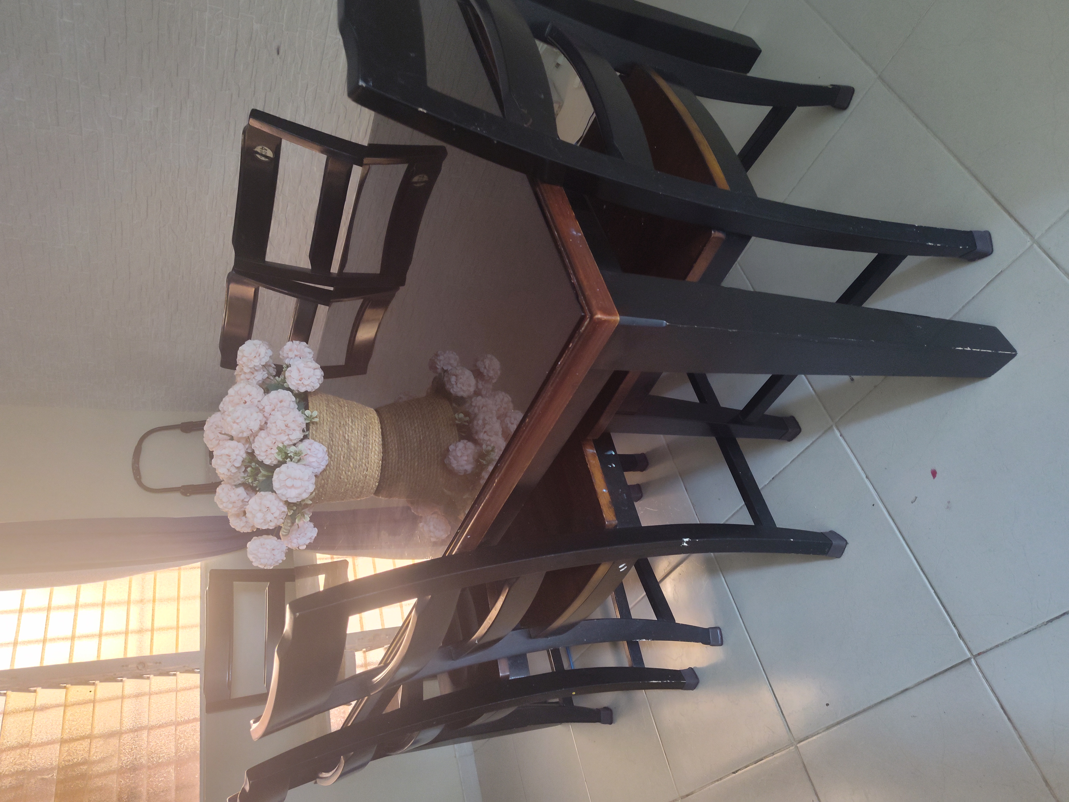 muebles y colchones - Comedor madera americana