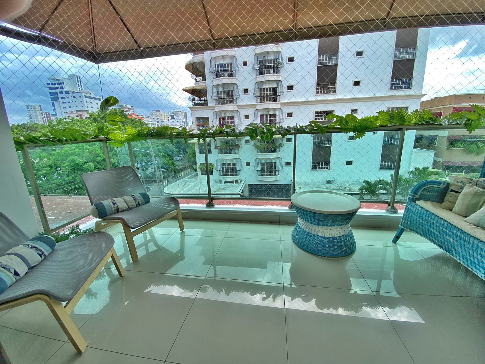 apartamentos - ¡Renacimiento Excelente Apartamento Amueblado con amplio Balcón! 0