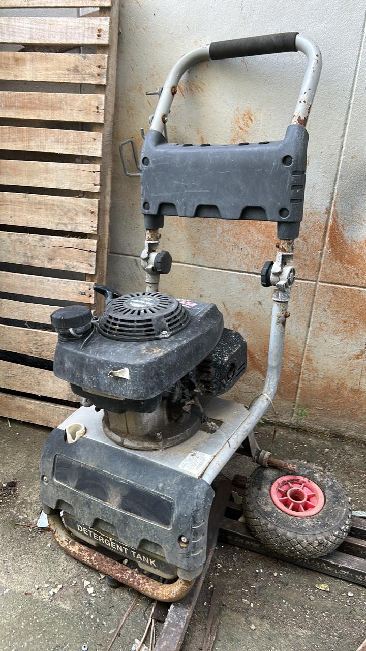 herramientas, jardines y exterior - Hidrolavadora Karcher de 2600 PSI 2