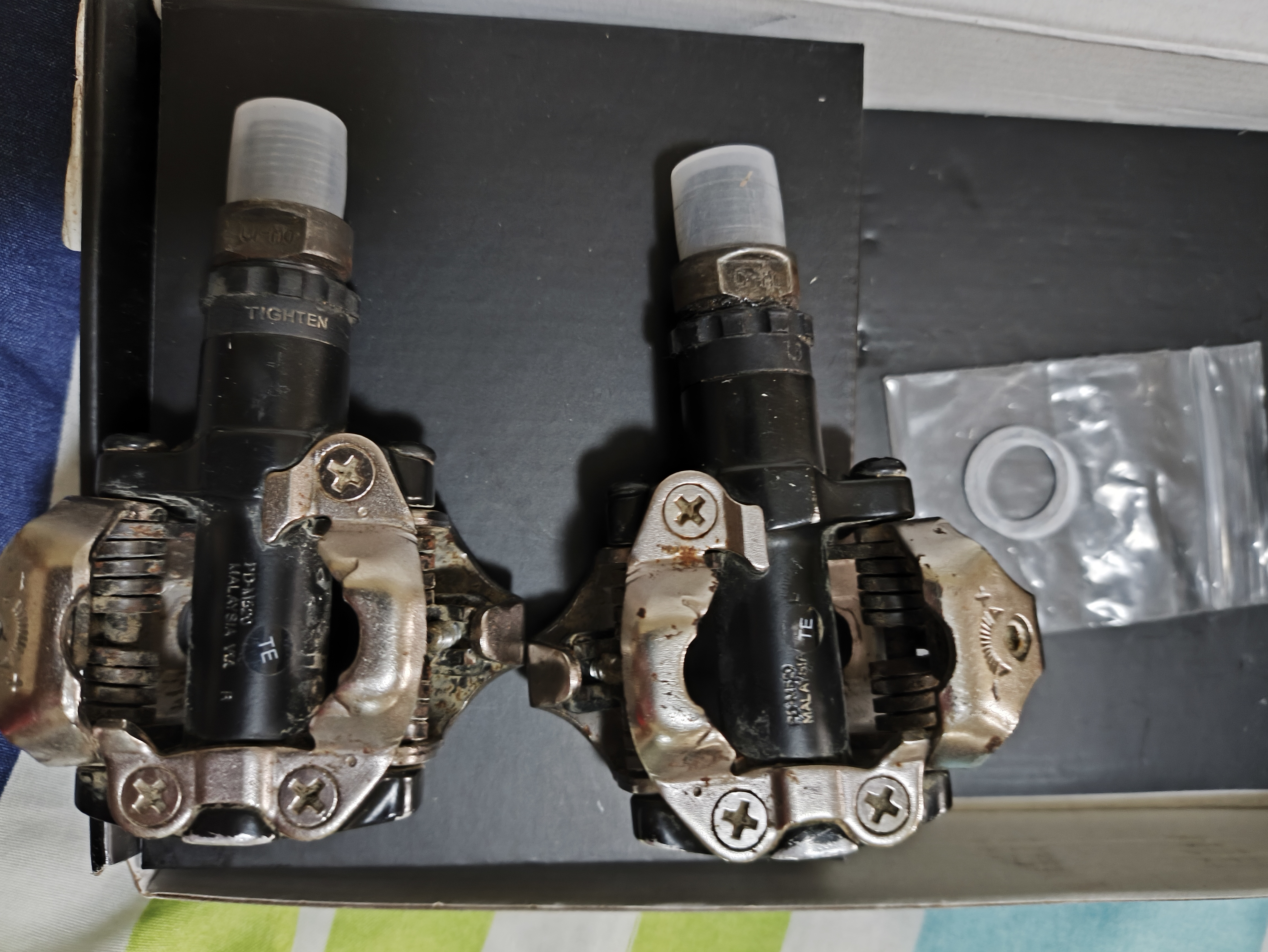 bicicletas y accesorios - Pedales Shimano Clipless PDM520  2