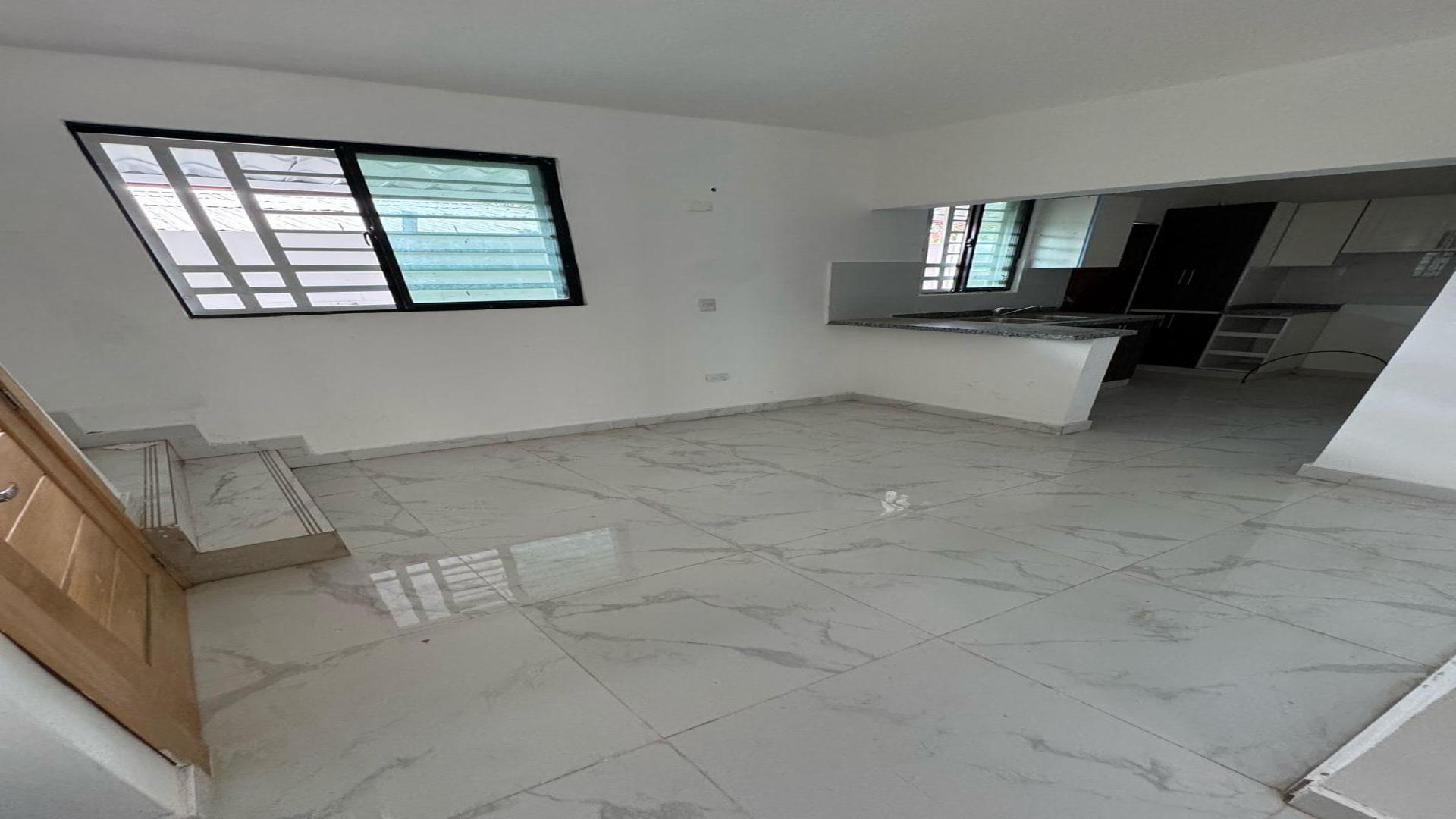 casas - ALQUILER DE CASA EN ALMA ROSA II 2