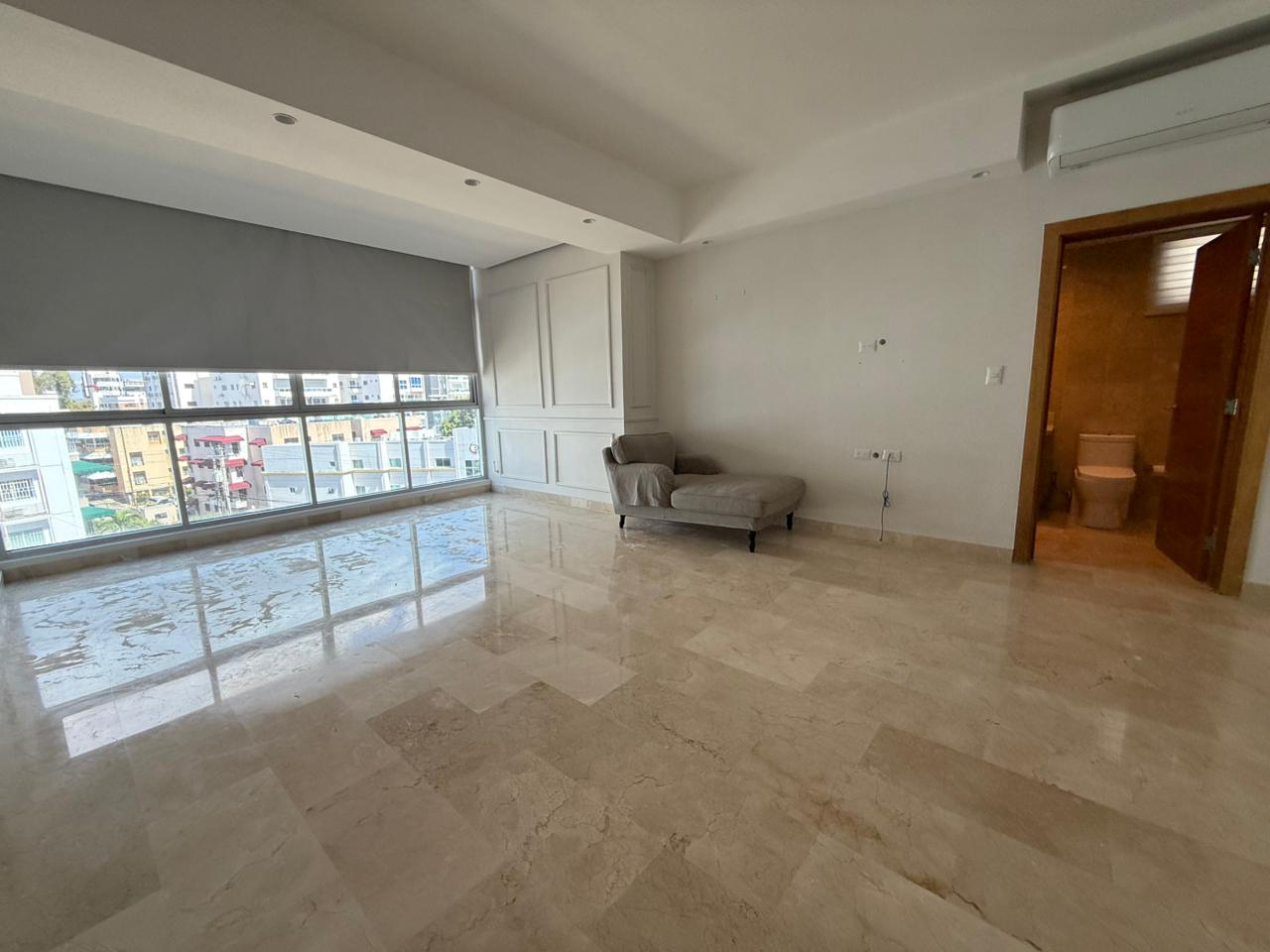 apartamentos - Vendo excelente apartamento en el renacimiento 3