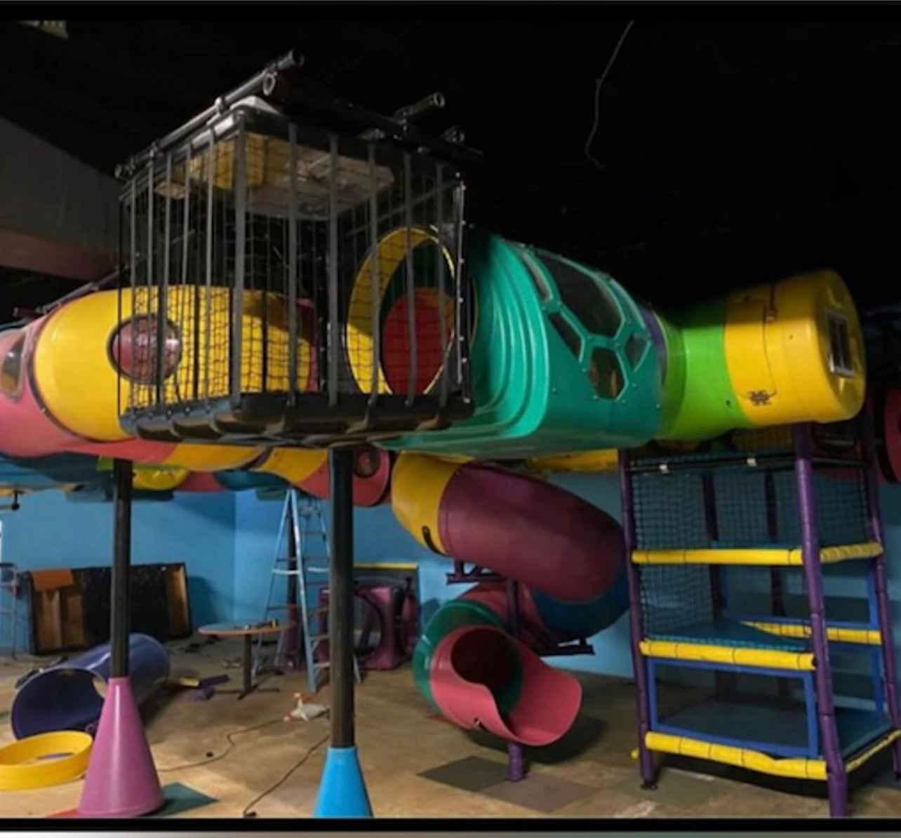 negocios en venta - Se vende tobogán para parque infantil  0