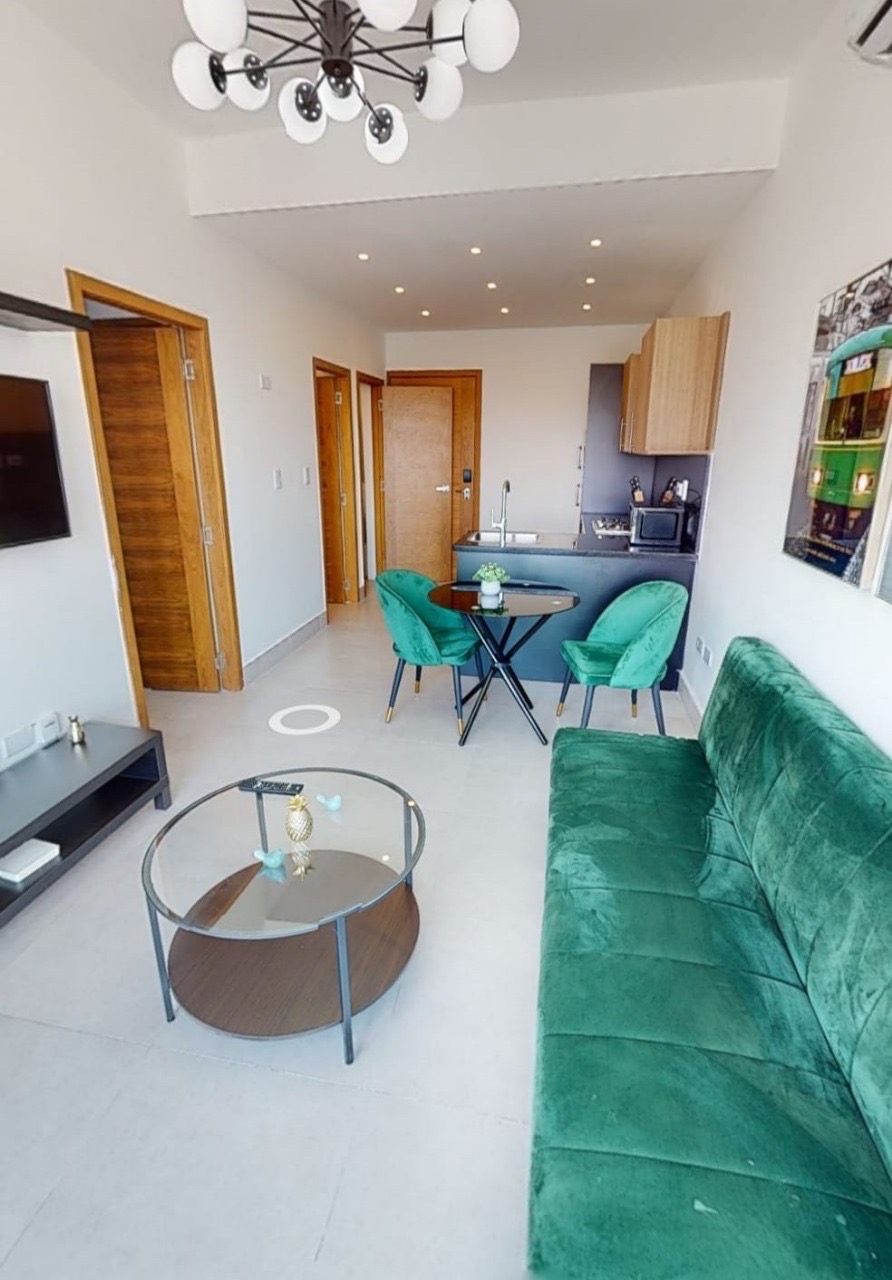 apartamentos - APARTAMENTO AMUEBLADO EN VENTA DE 1 HABITACION 1 PARQUEO AREAS SOCIALES  PISCINA 0