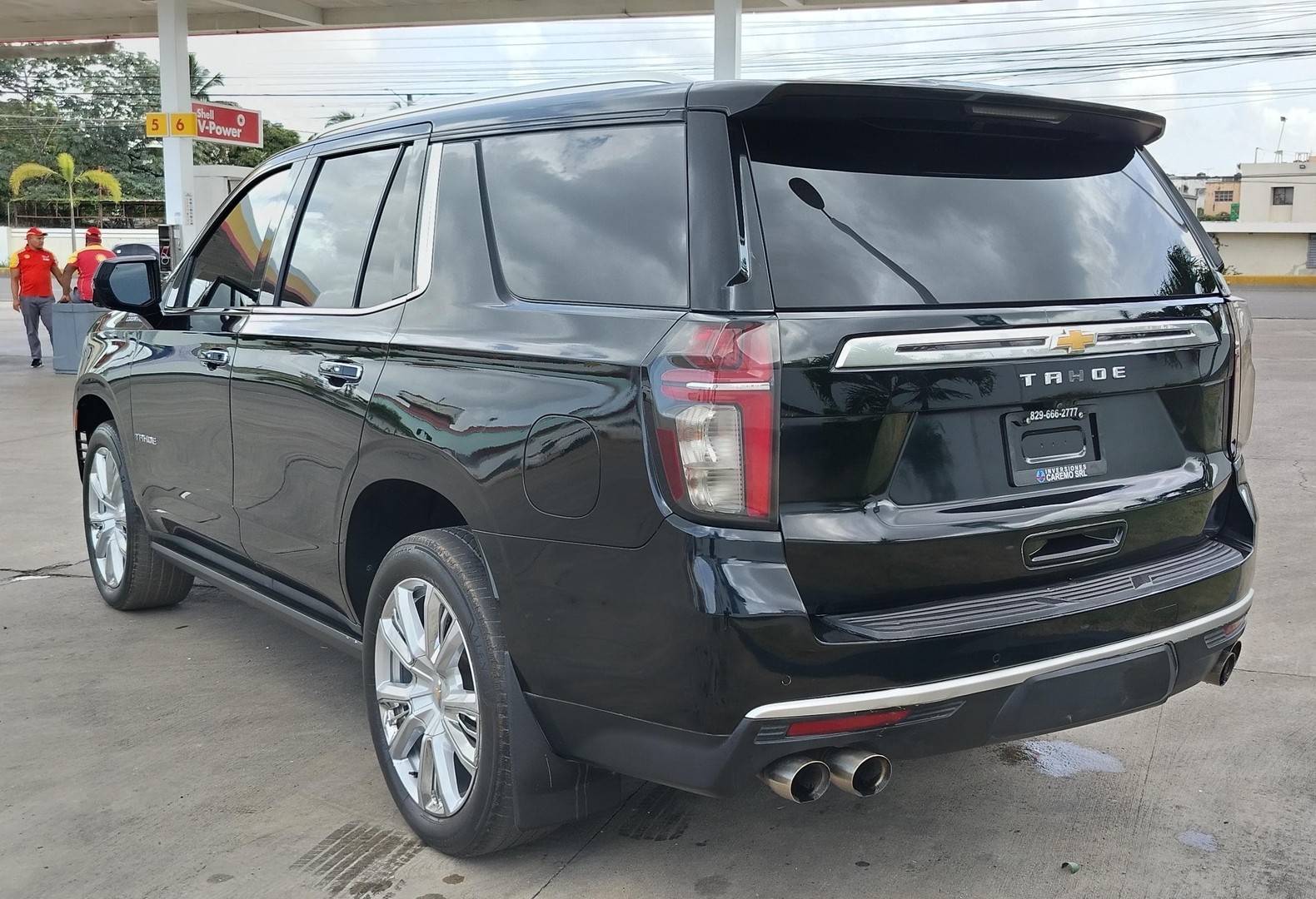 jeepetas y camionetas - CHEVROLET TAHOE HIGH COUNTRY 2022 6