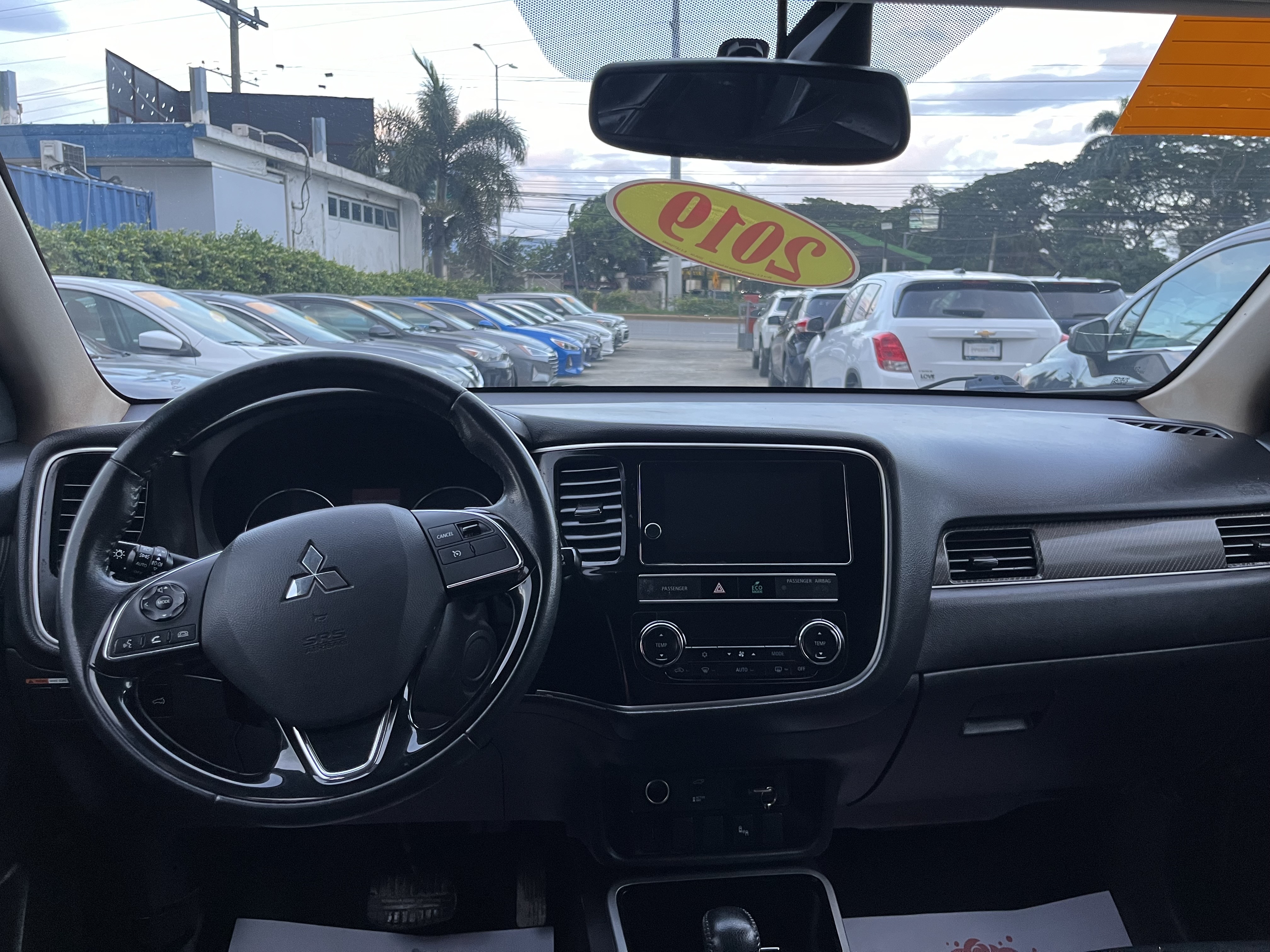 jeepetas y camionetas - Mitsubishi Outlander 2019 SEL
 5