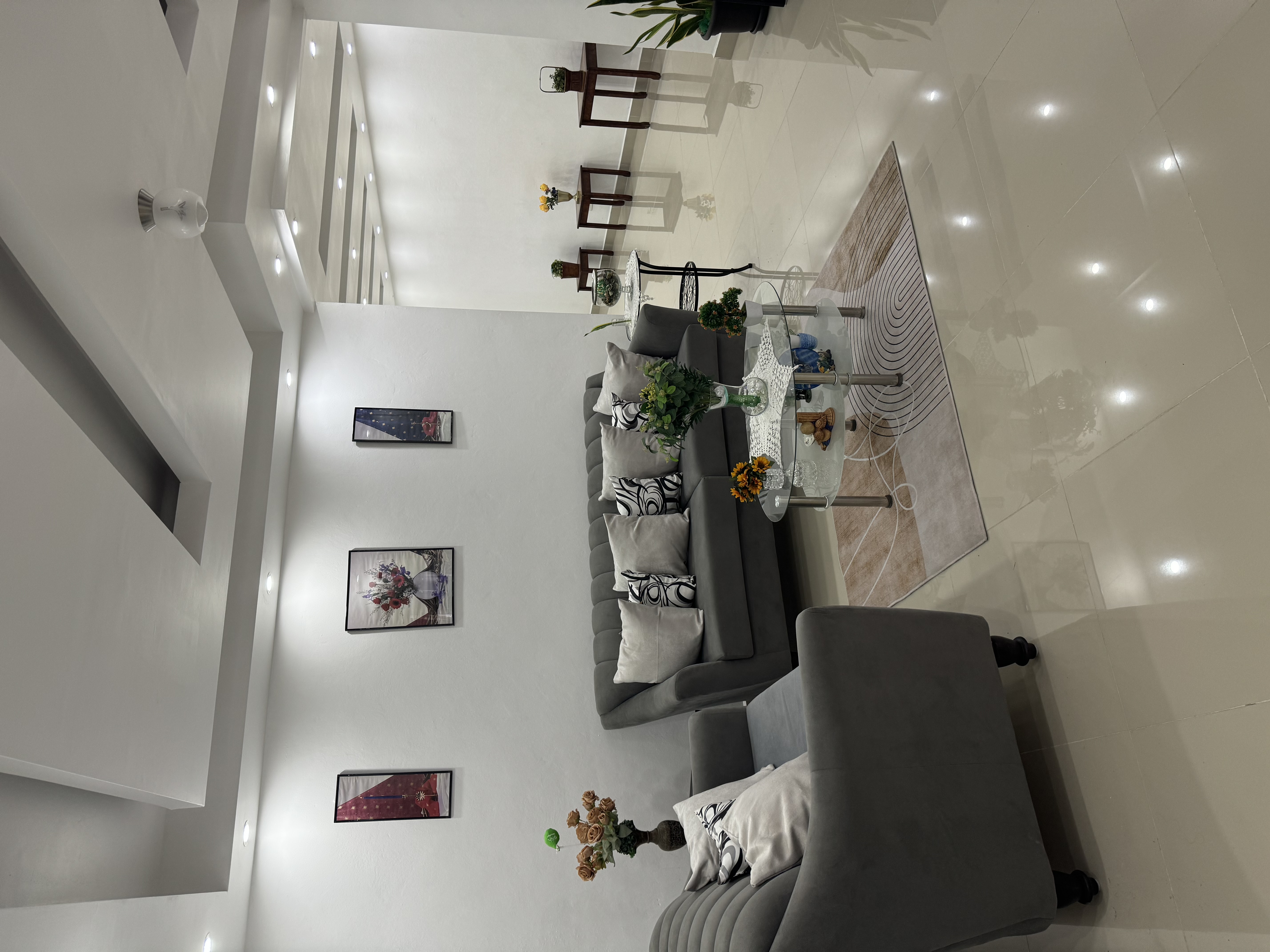 apartamentos - EXCELENTE APTO EN COLINAS DEL OESTE  2