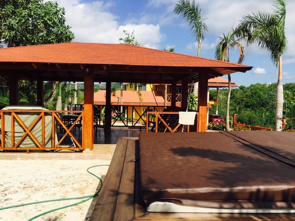 casas vacacionales y villas - venta de Villa vacacional en san Cristóbal con 47 tareas y piscina  4