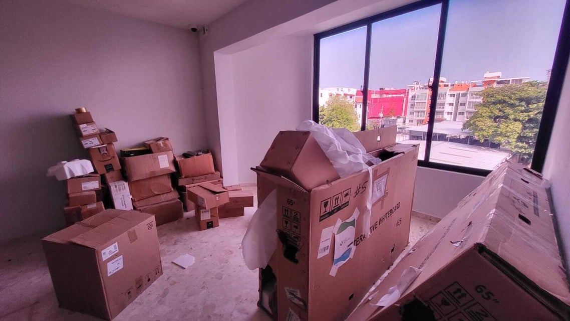 oficinas y locales comerciales - Oficina en alquiler en El Millón  2