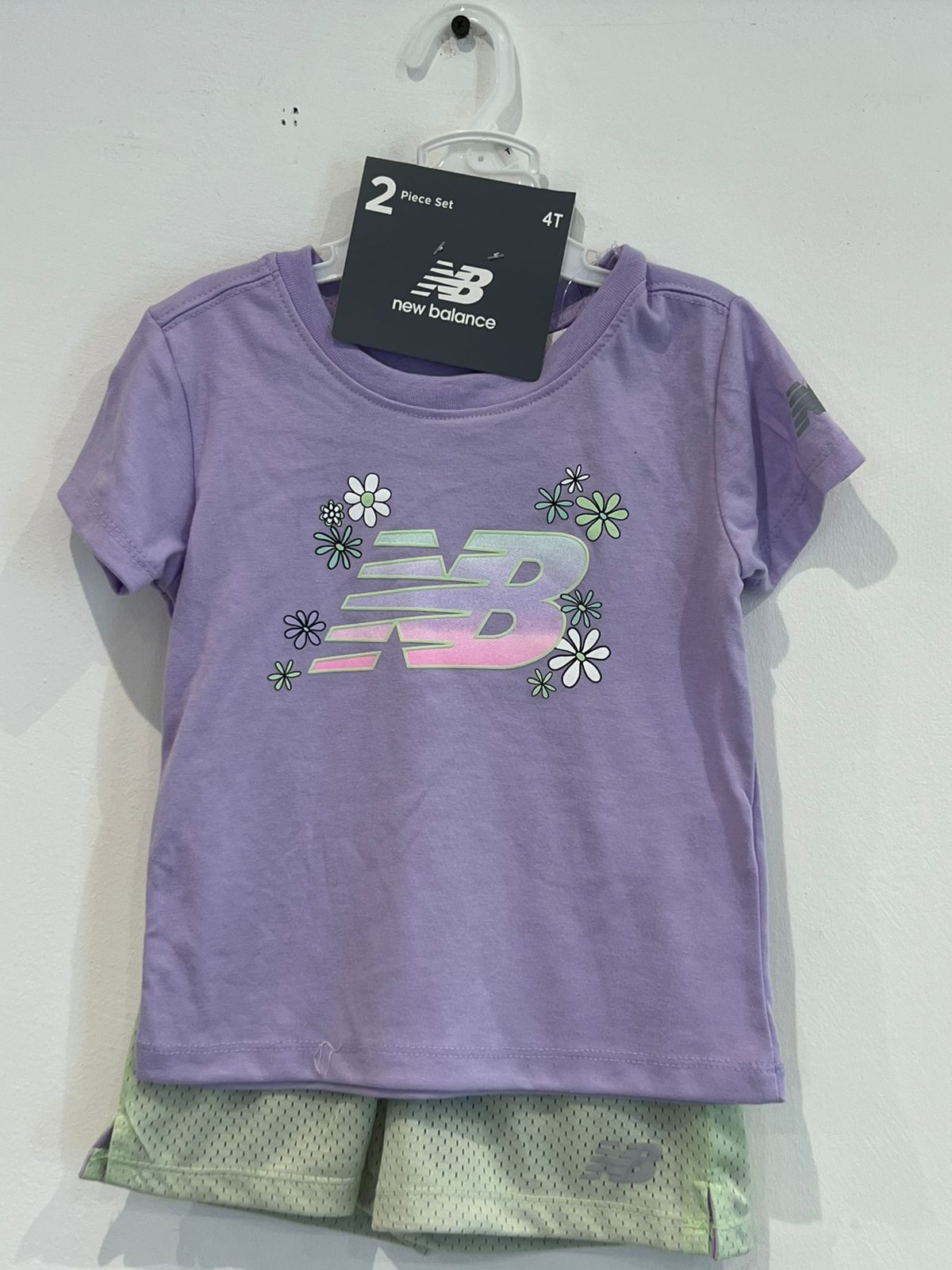 ropa y zapatos - Conjunto para niñas 2