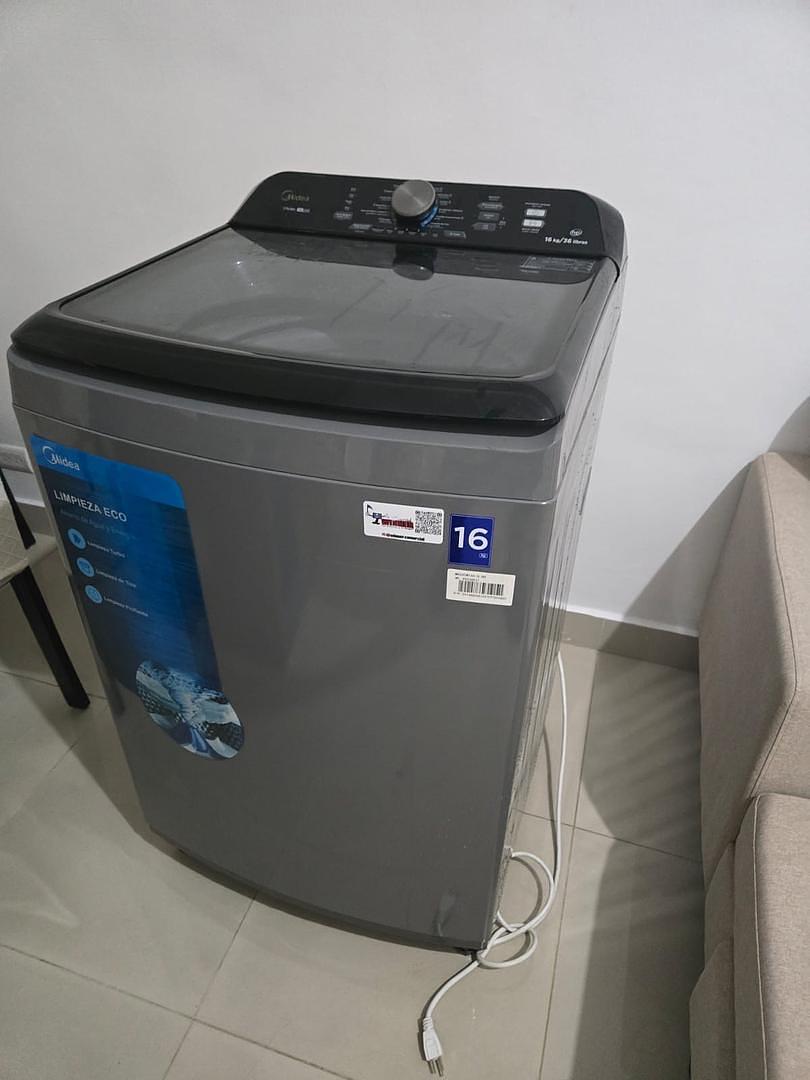 electrodomesticos - lavadora automática Midea de 32 libras  2