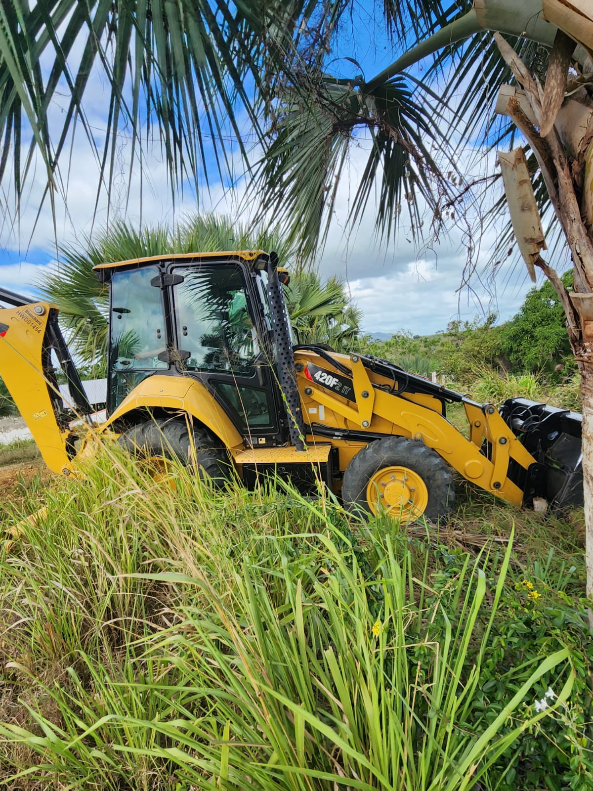 camiones y vehiculos pesados - retroexcavadora caterpillar 420f2 it 2019 3