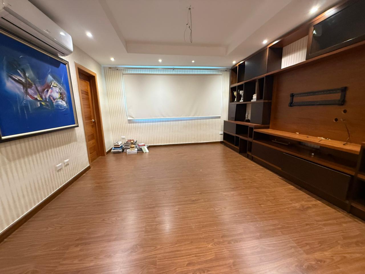 apartamentos - Vendo excelente apartamento en el renacimiento 4