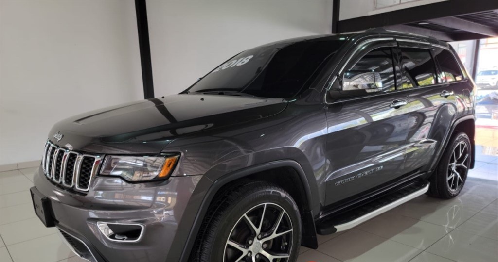 jeepetas y camionetas - JEEP GRAND CHEROKEE LIMITED 2018 OPORTUNIDAD 0
