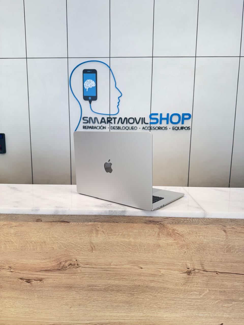 computadoras y laptops - MACBOOK AIR M4 256GB 16GB RAM PRECIO DE OFERTA