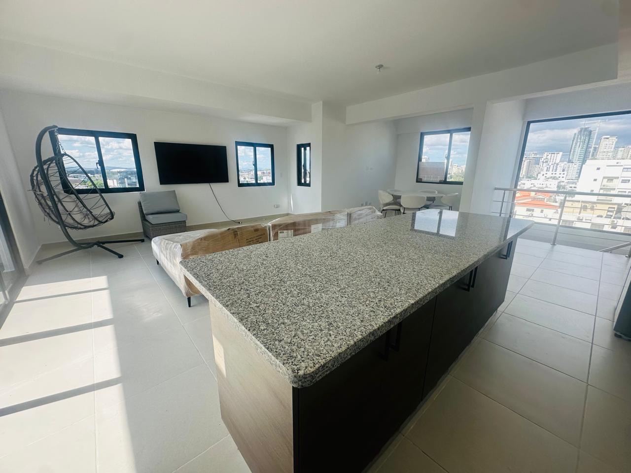 penthouses - Evaristo morales 

Tenemos disponibles PENTHOUSE 2 niveles 
Semi amueblado 

 1