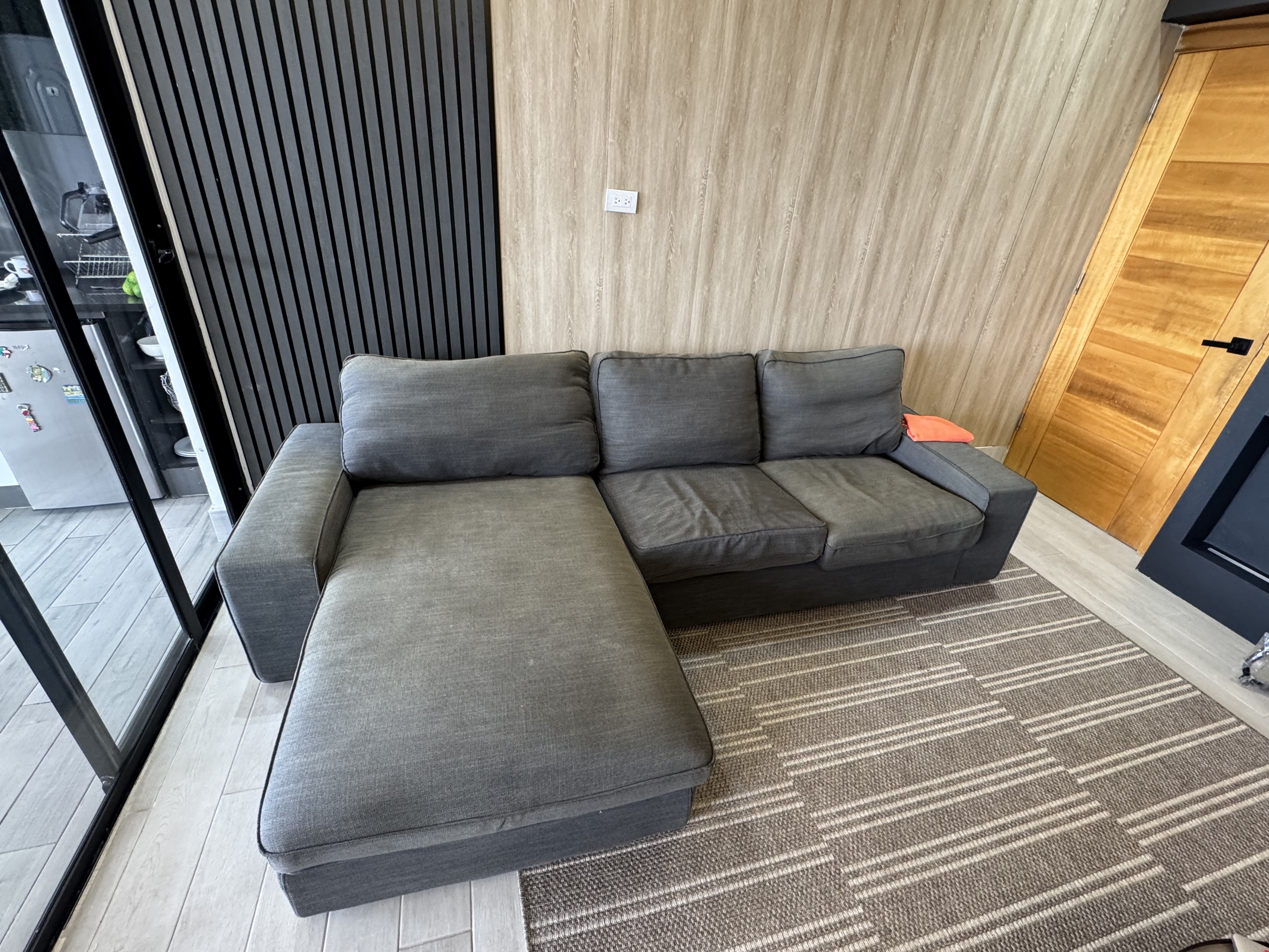 muebles y colchones - Vendo sofá de Ikea Marca Kivik 2