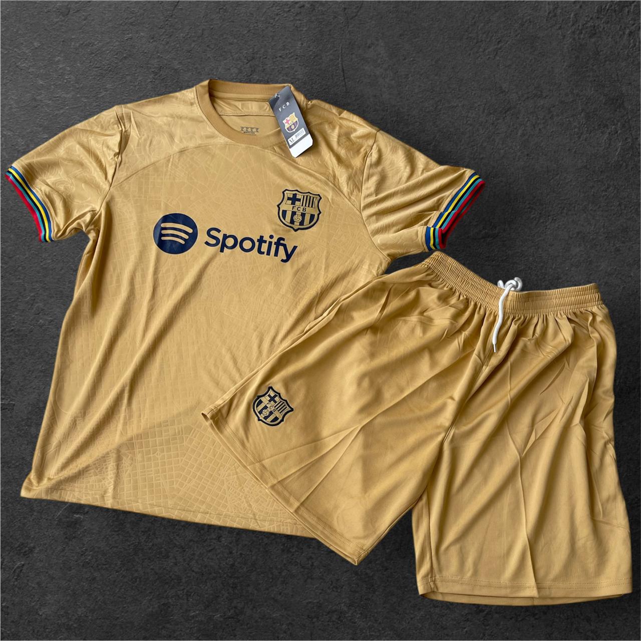 ropa para hombre - Conjunto deportivos y T-shirts 2