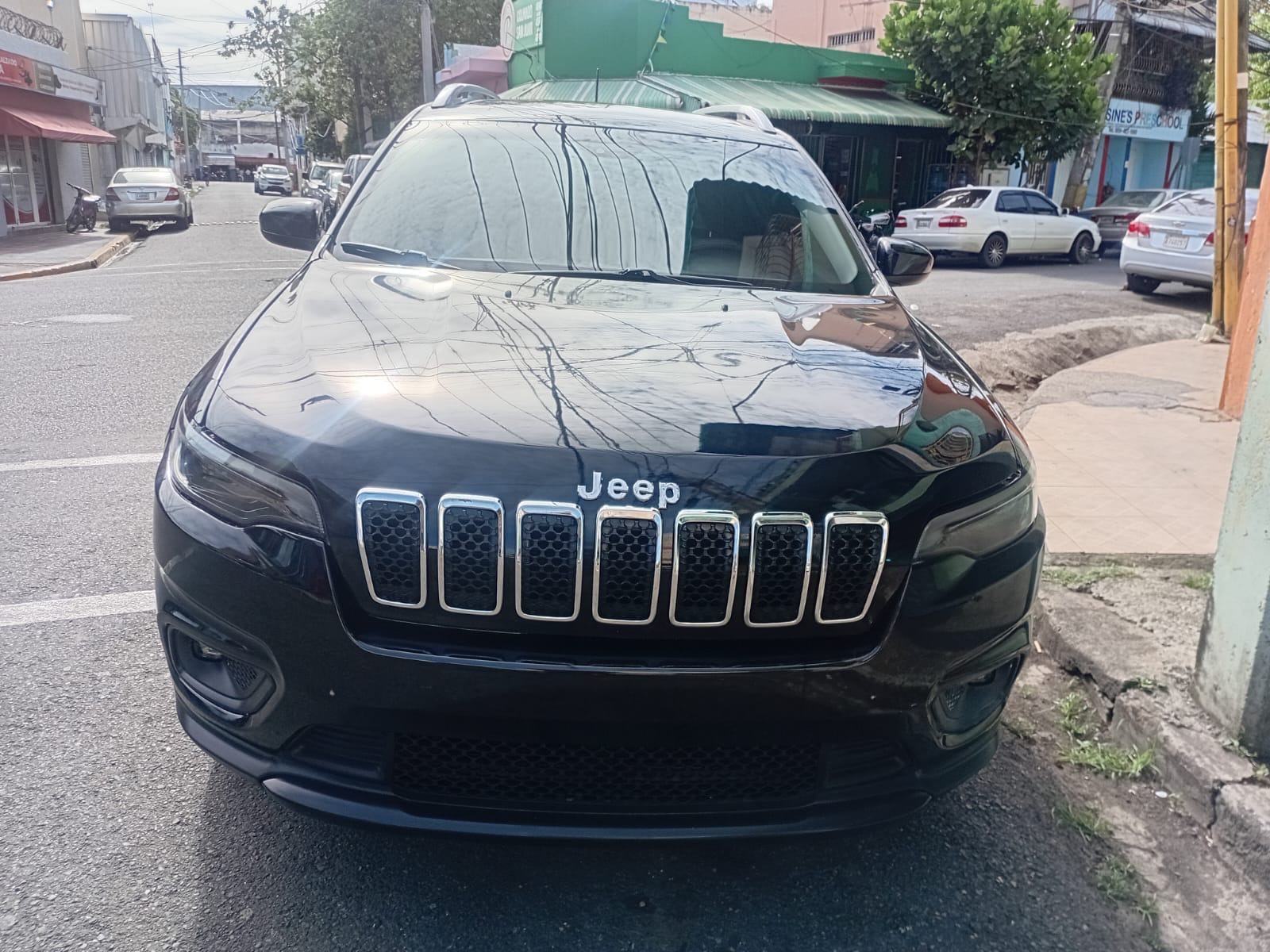 jeepetas y camionetas - Jeep Cherokee latitude - 2019 5