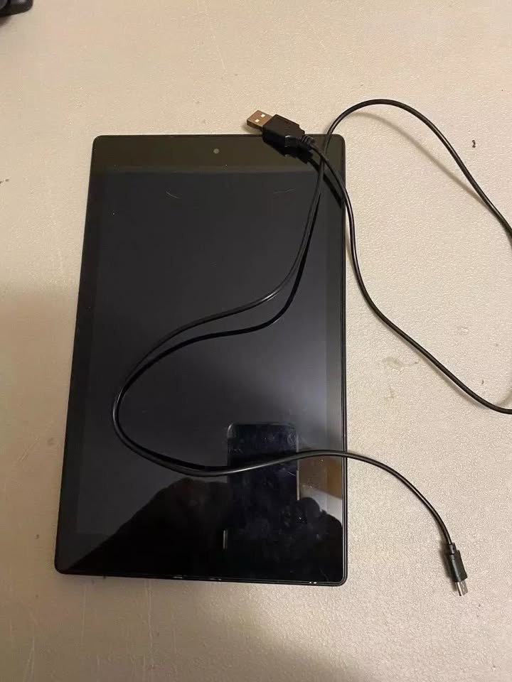 celulares y tabletas - Amazon Fire HD 10  32 GB, Wi-Fi,  1