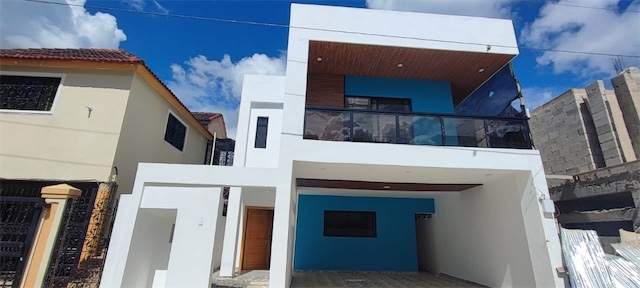 casas - Venta de casa de lujo en la autopista de san Isidro prado oriental Santo Domingo 0