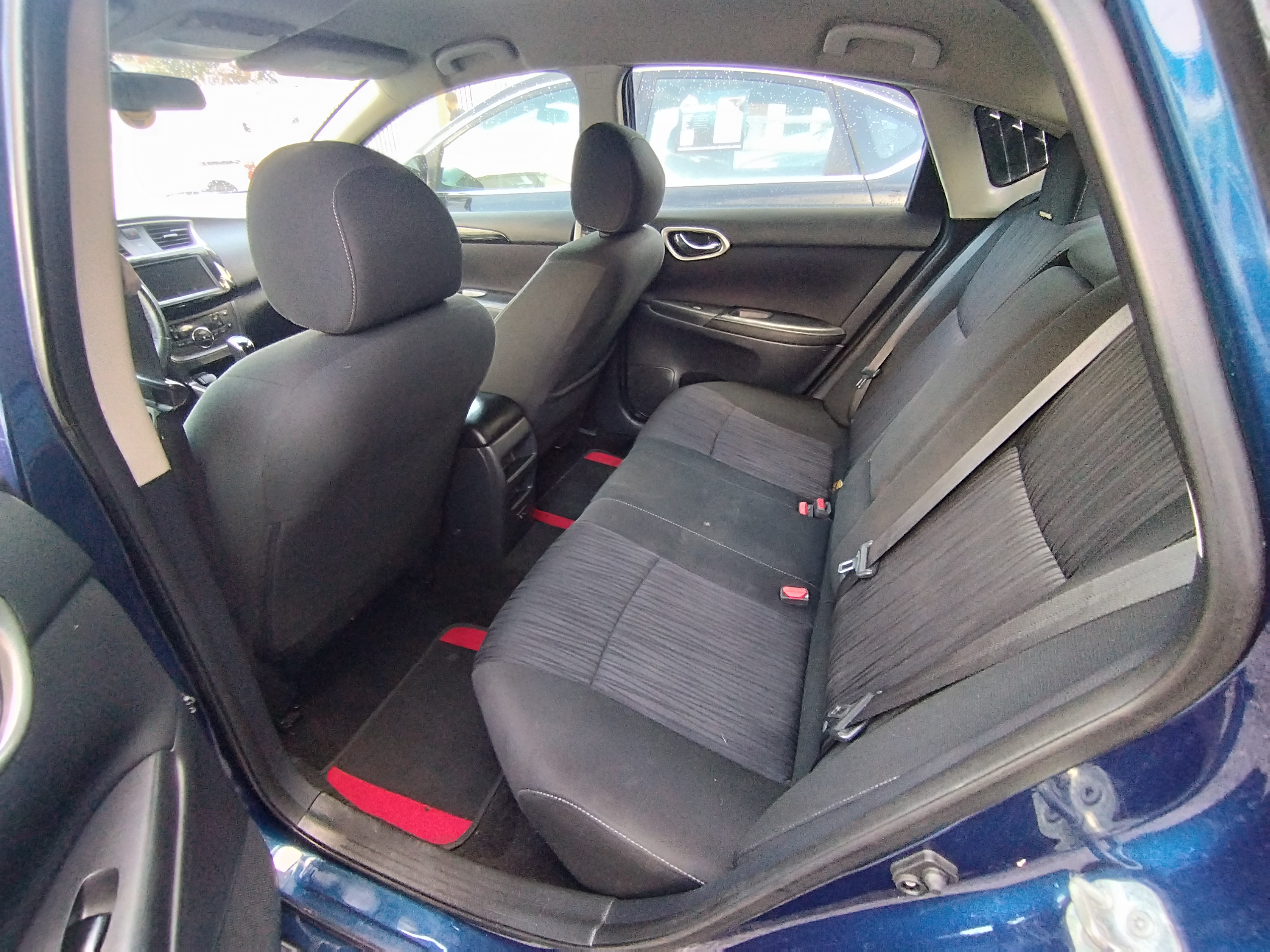 carros - Nissan Sentra SV  4