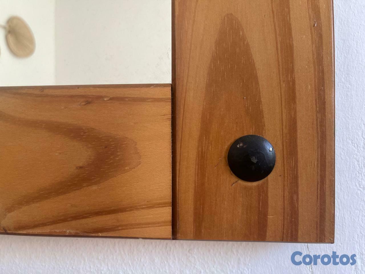 muebles y colchones - Espejo con marco de madera 2