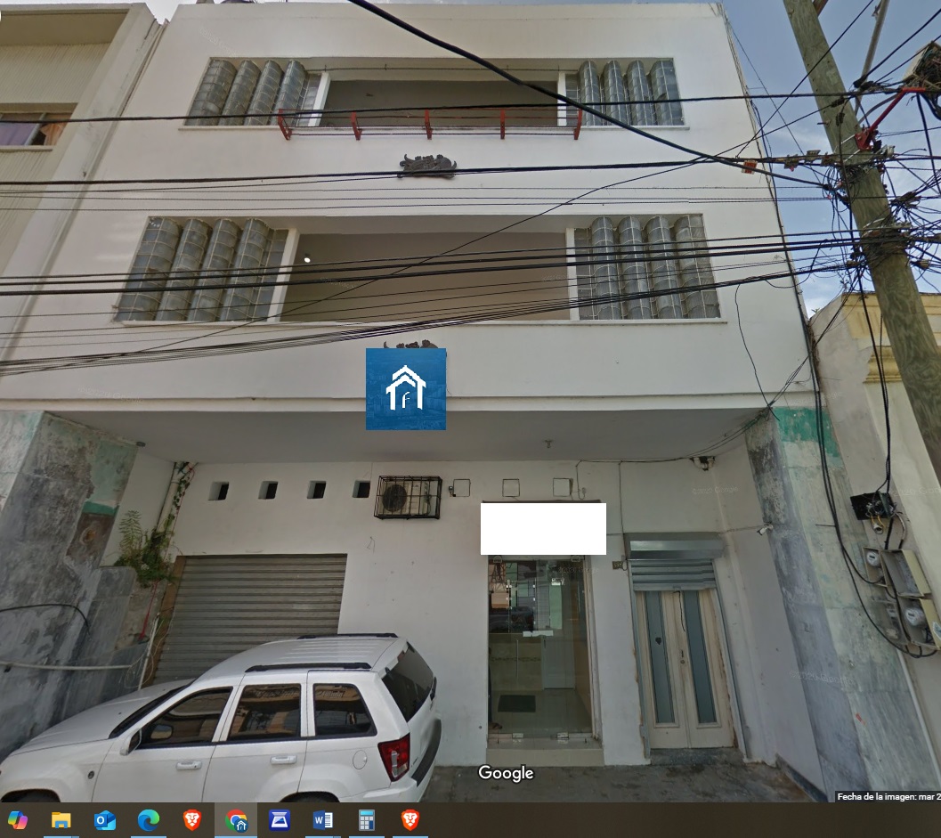 otros inmuebles - Edificio en la Zona Colonial de 3 niveles  0