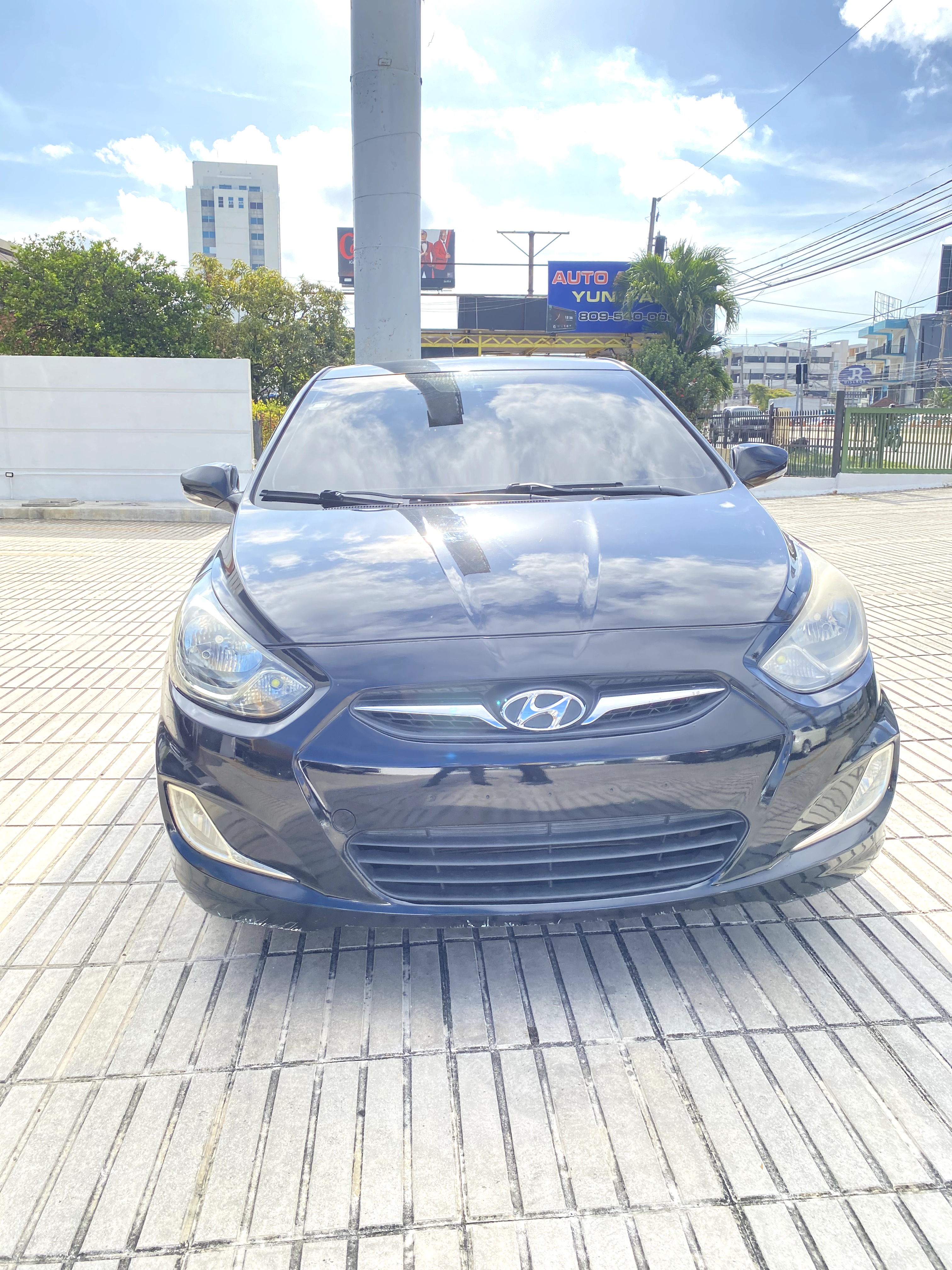 carros - VENDO HYUNDAI ACCENT AMERICANO 2014 (EL FULL) 3