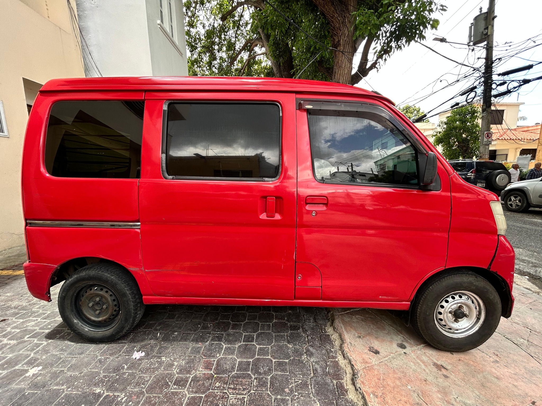 jeepetas y camionetas - Venta Daihatsu Hijet 2012 3