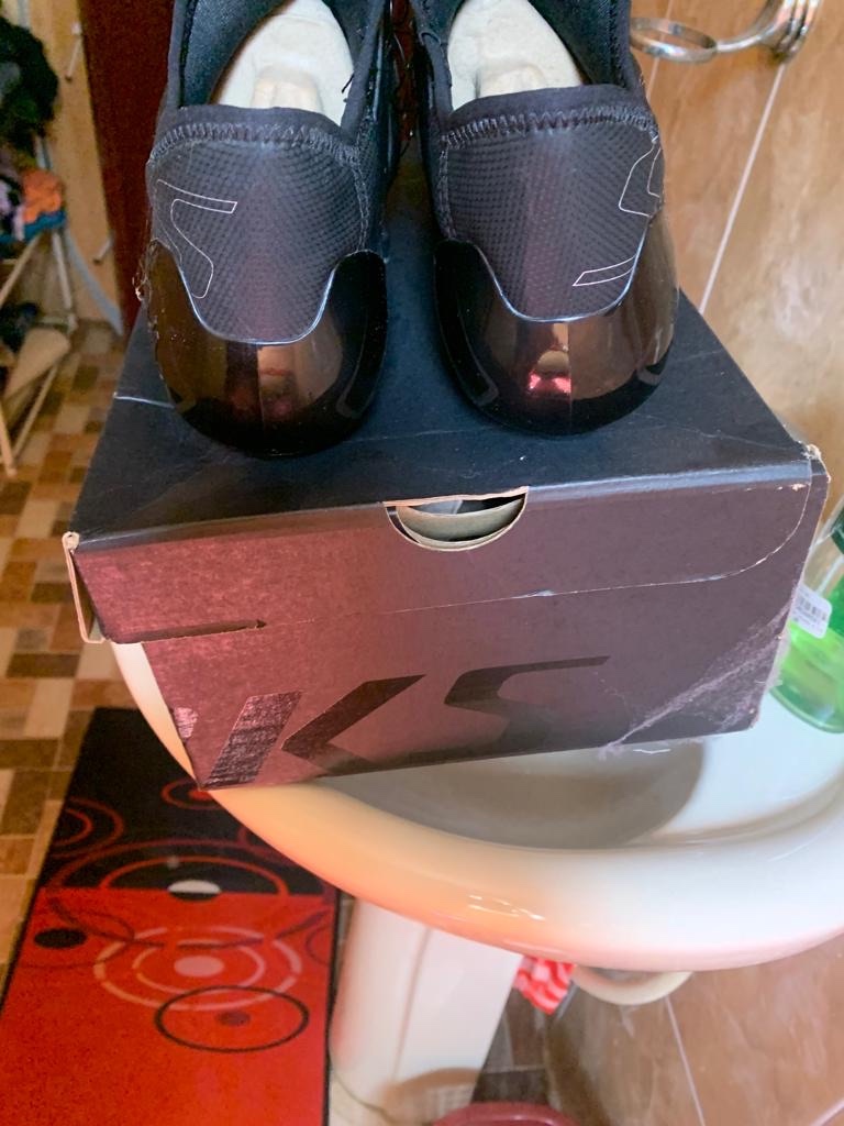 bicicletas y accesorios - A LA VENTA ZAPATILLAS PROFESIONALES DE CICLISMO S WORK ARES NEGRAS NUEVAS . 4